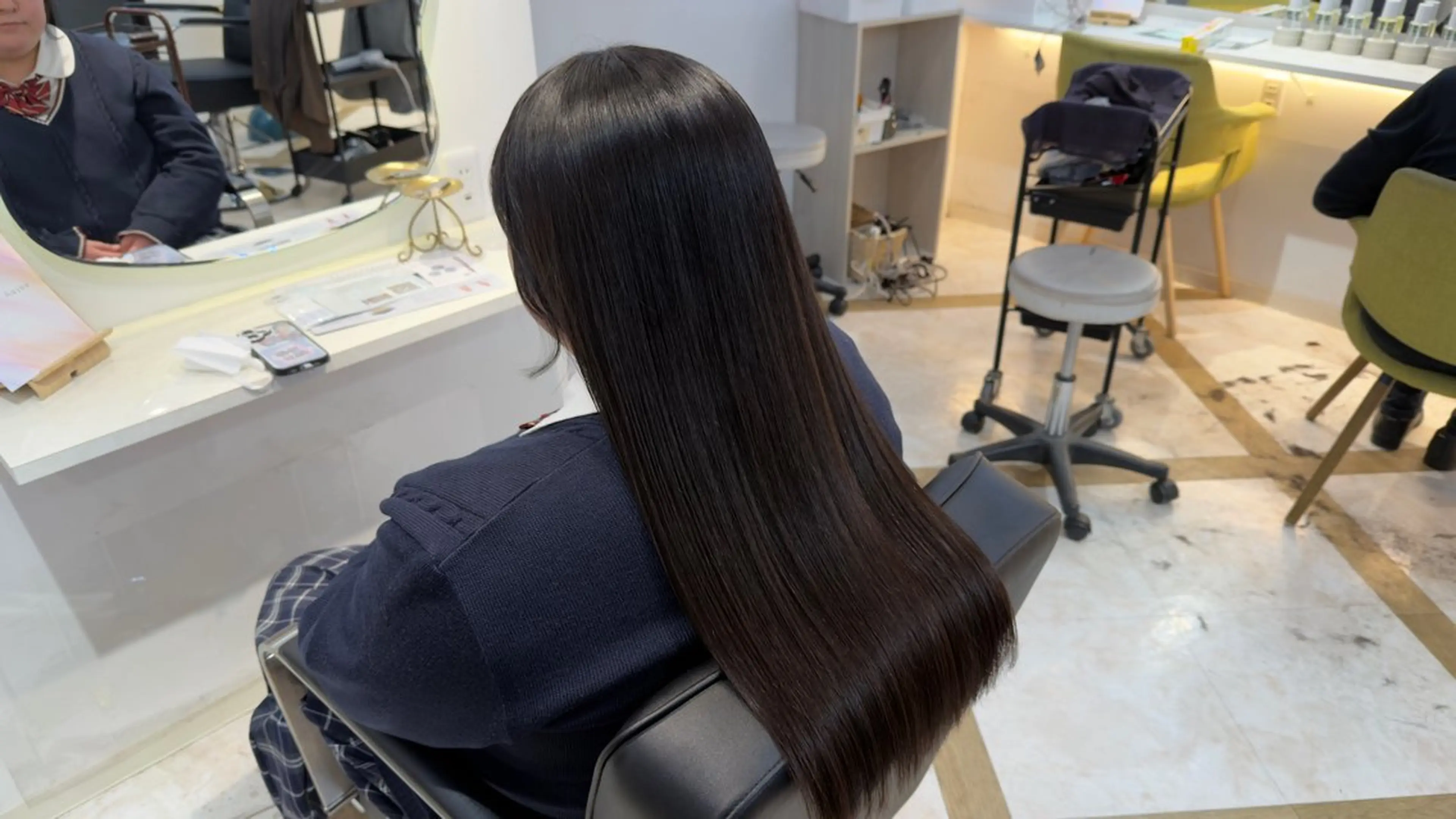 ロング 縮毛矯正 トリートメント せいと/レイヤー/ ハイトーン/艶髪のヘアスタイル