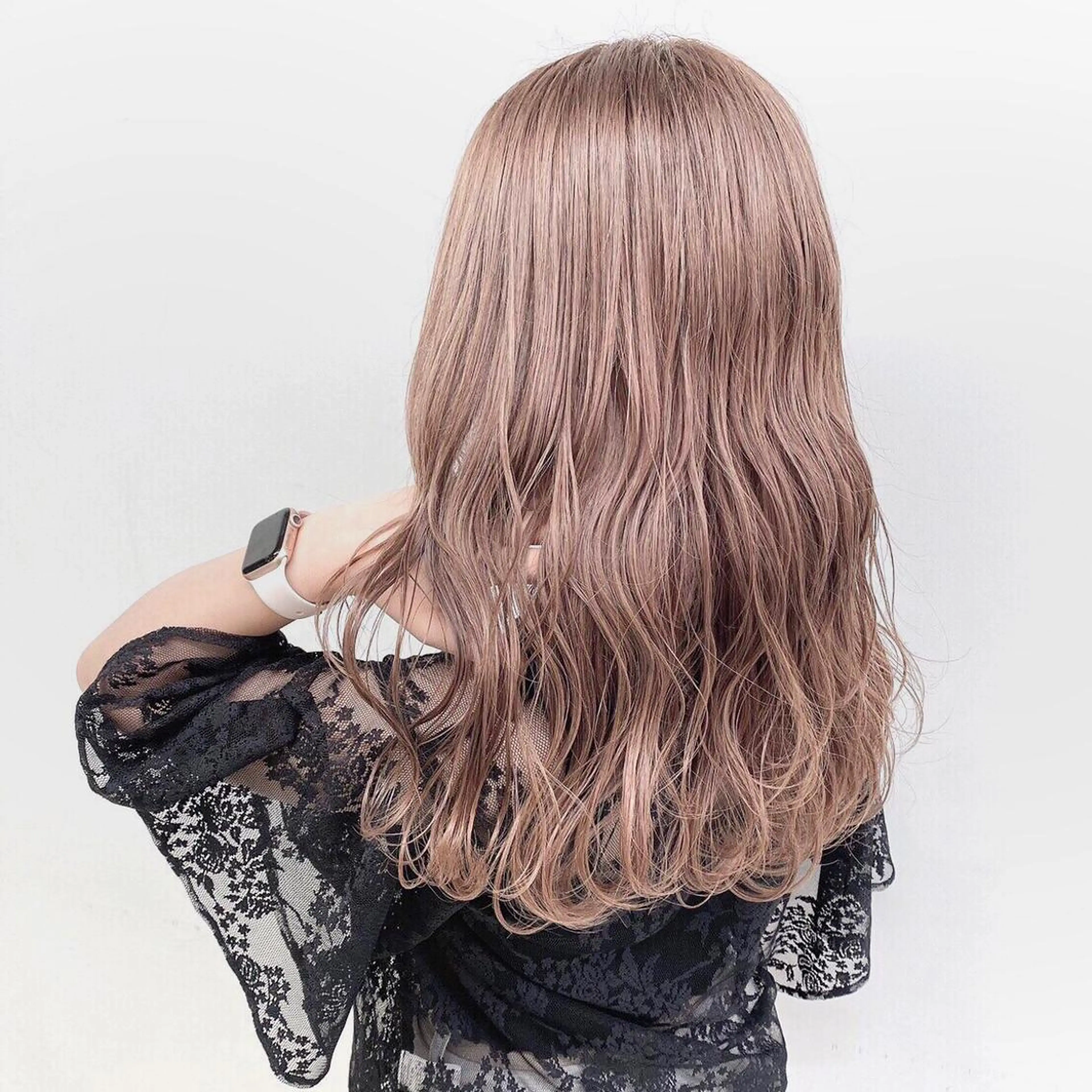 ロング カラー ベージュカラー ミルクティーベージュ 透明感カラー🤍 Kaitoのヘアスタイル