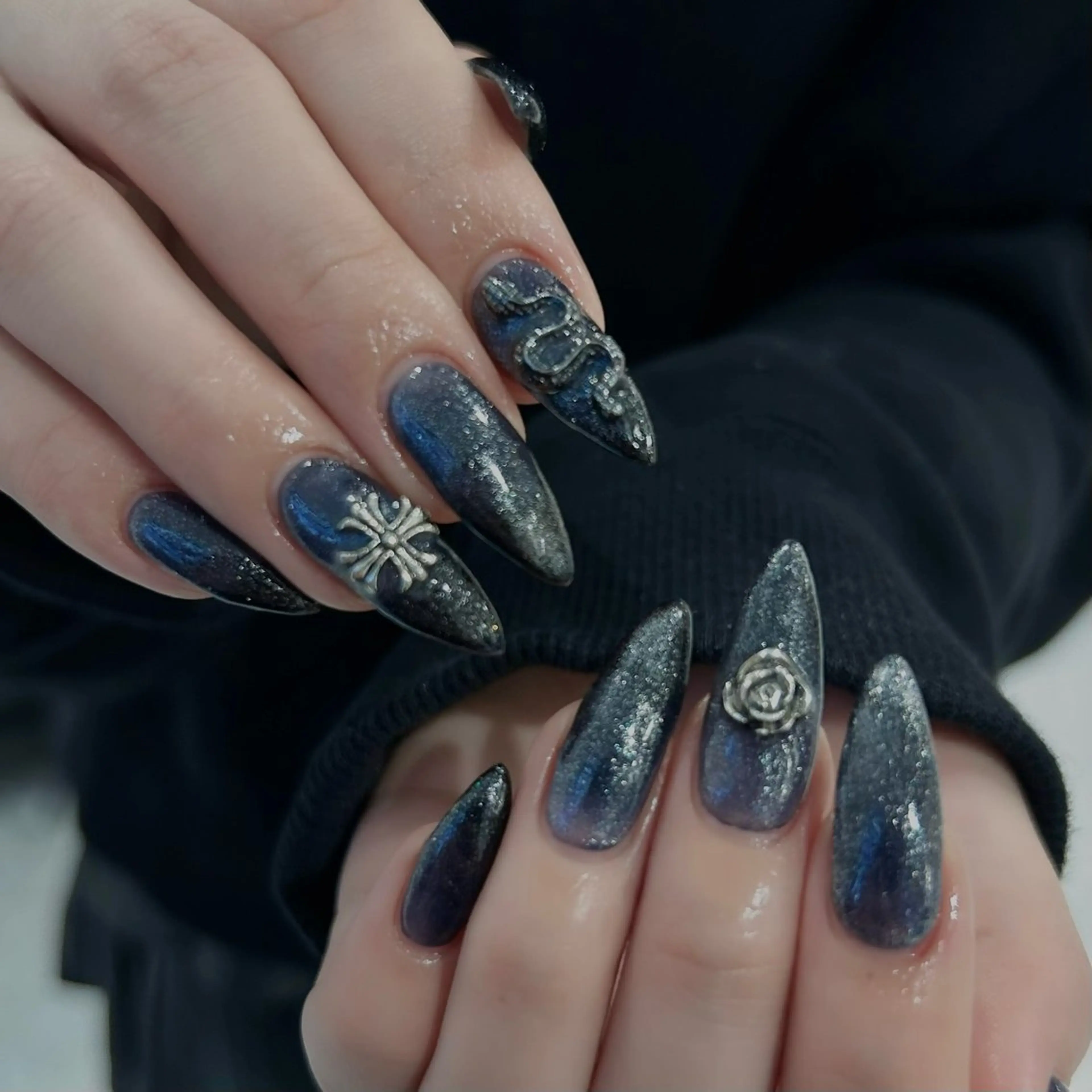 ネイル 持ち込み ハンドネイル Uzuki ／ROCCOnailのネイルデザイン