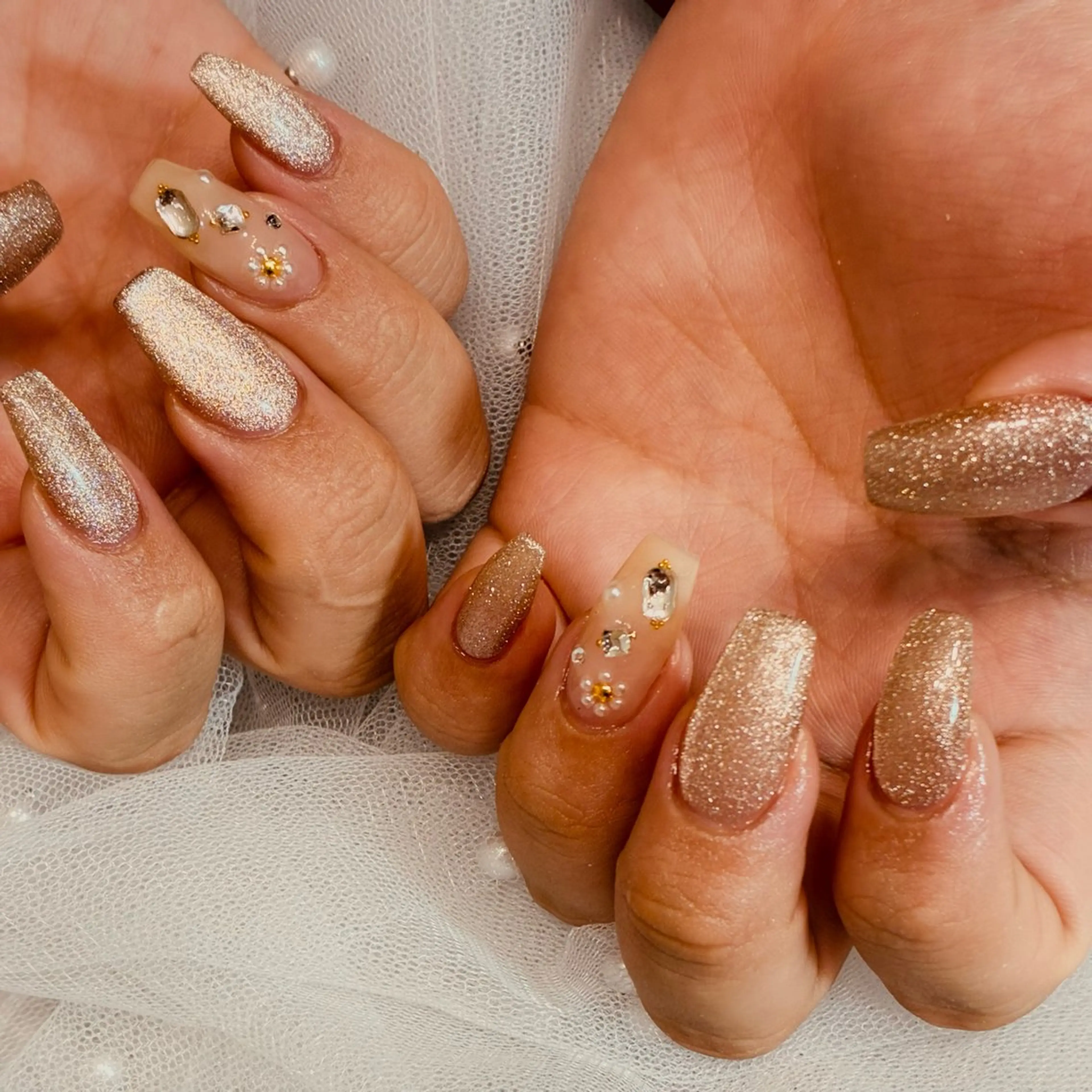 ネイル ハンドネイル salon Hush Hushのネイルデザイン