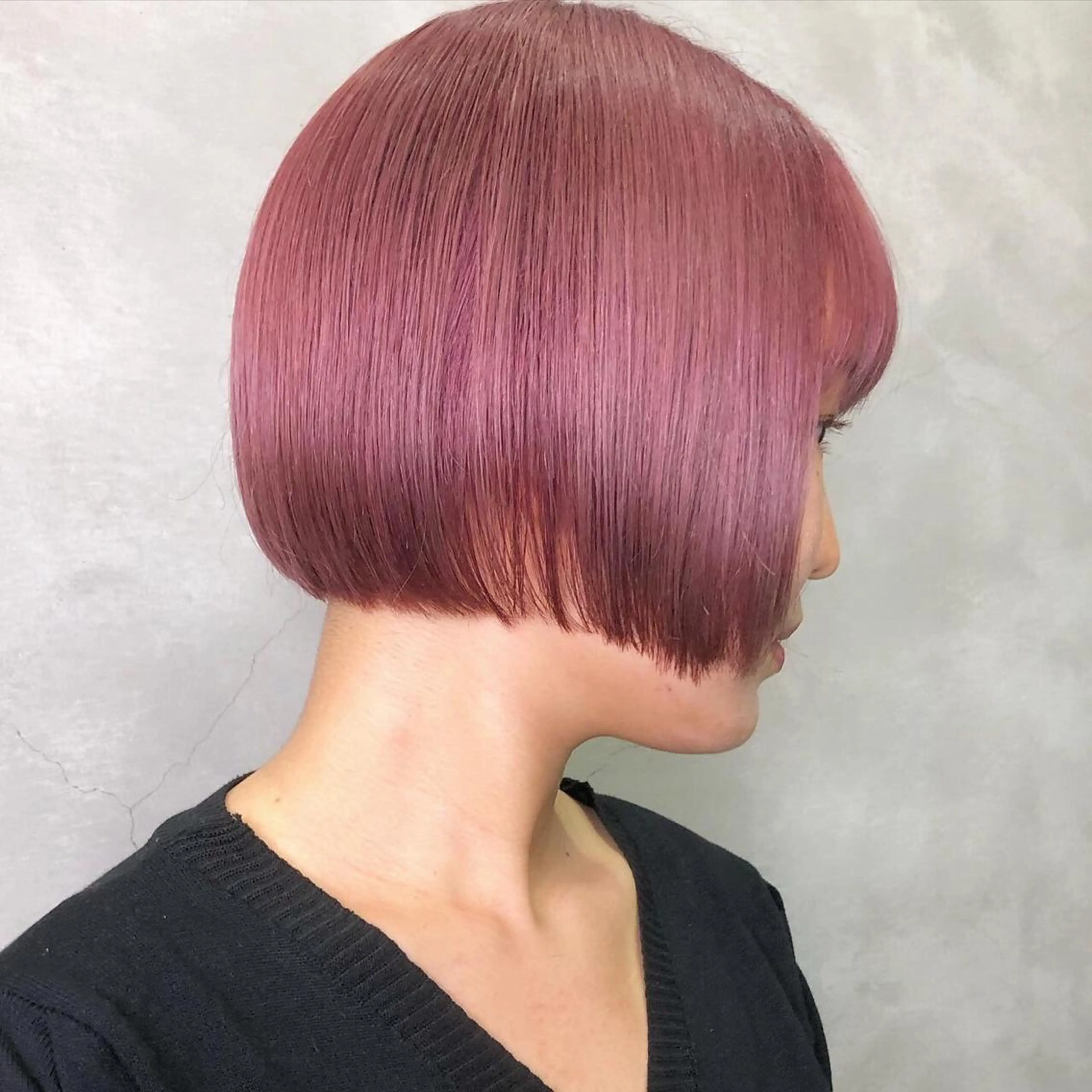 ショート カラー ブリーチ ダブルカラー ピンクカラー HAZEL所属・大山 茶子のヘアスタイル