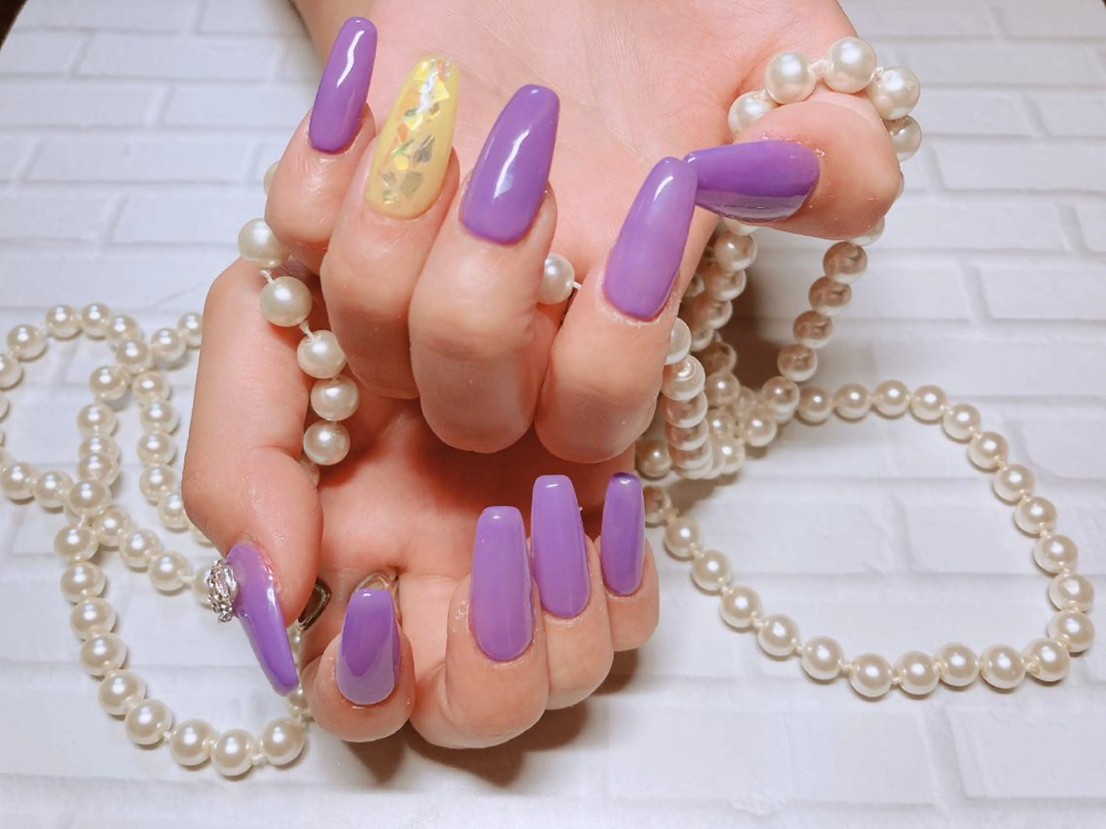 ネイル アートネイル ロングネイル パープル ハンドネイル ハンドケア ネイルサロン HARRYS所属・ネイル･脱毛サロン HARRYSのエステ・リラクイメージ