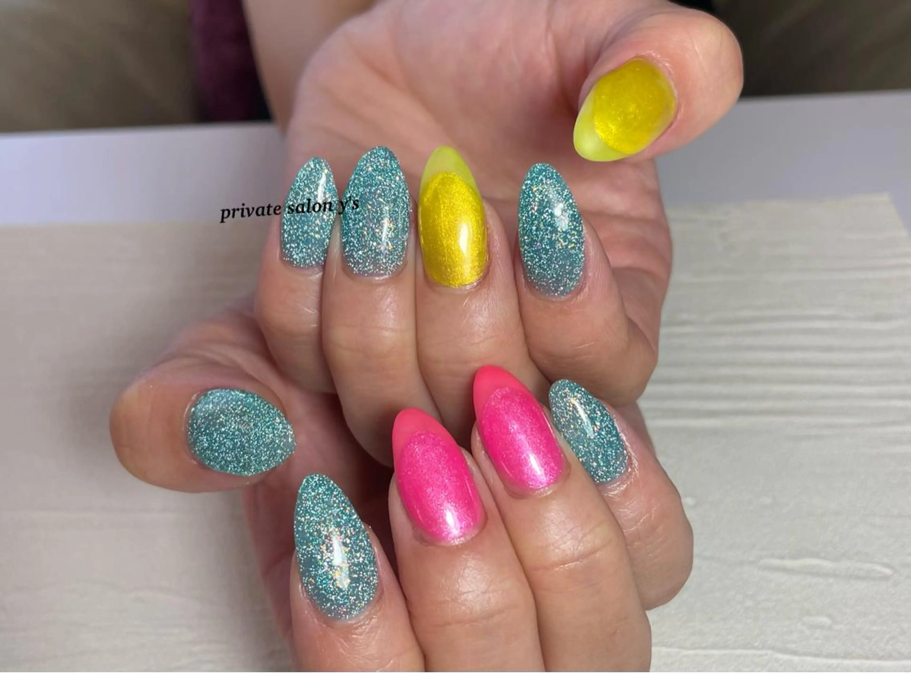 ネイル y' sのネイルデザイン