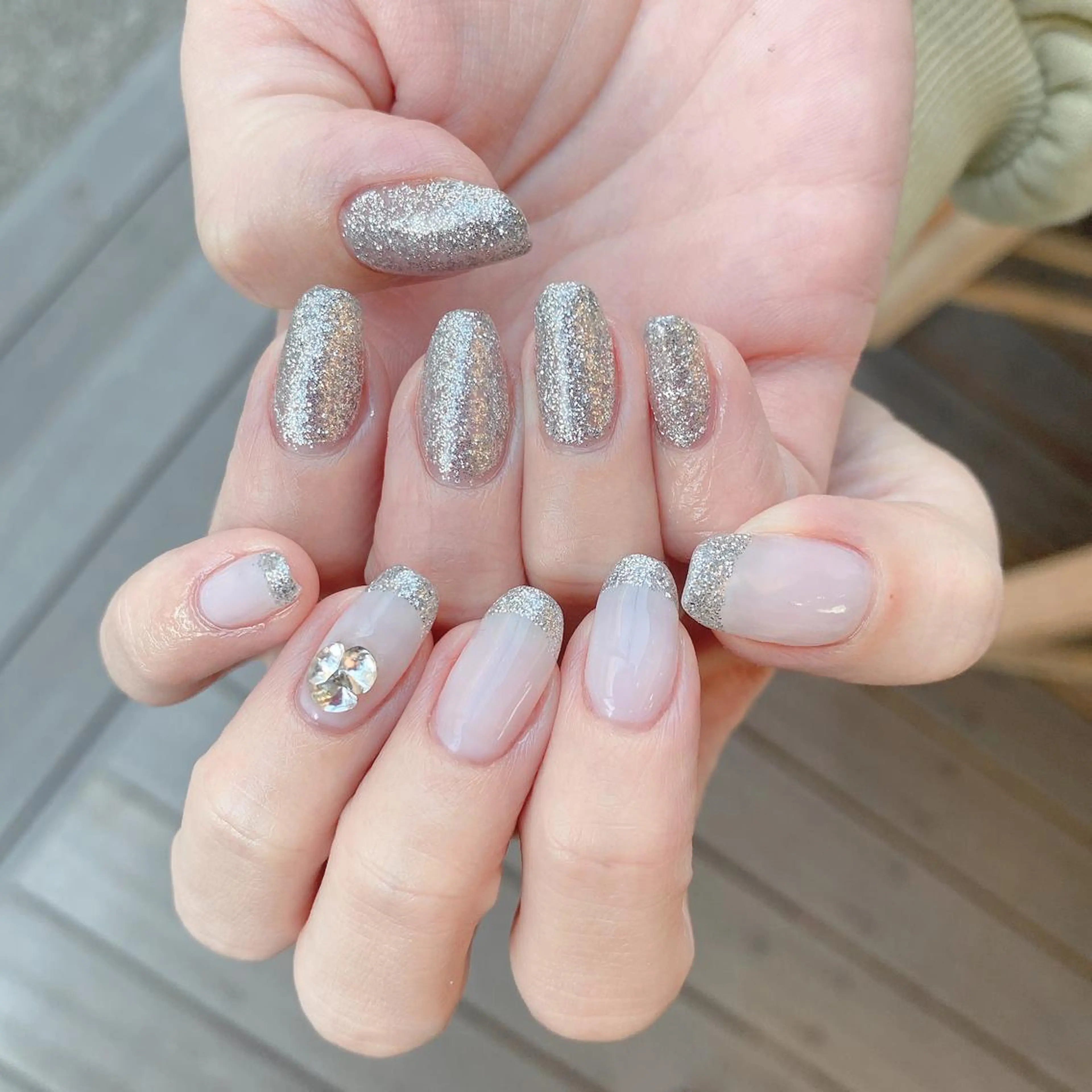 ネイル 【育児休暇中】今中 沙季のネイルデザイン