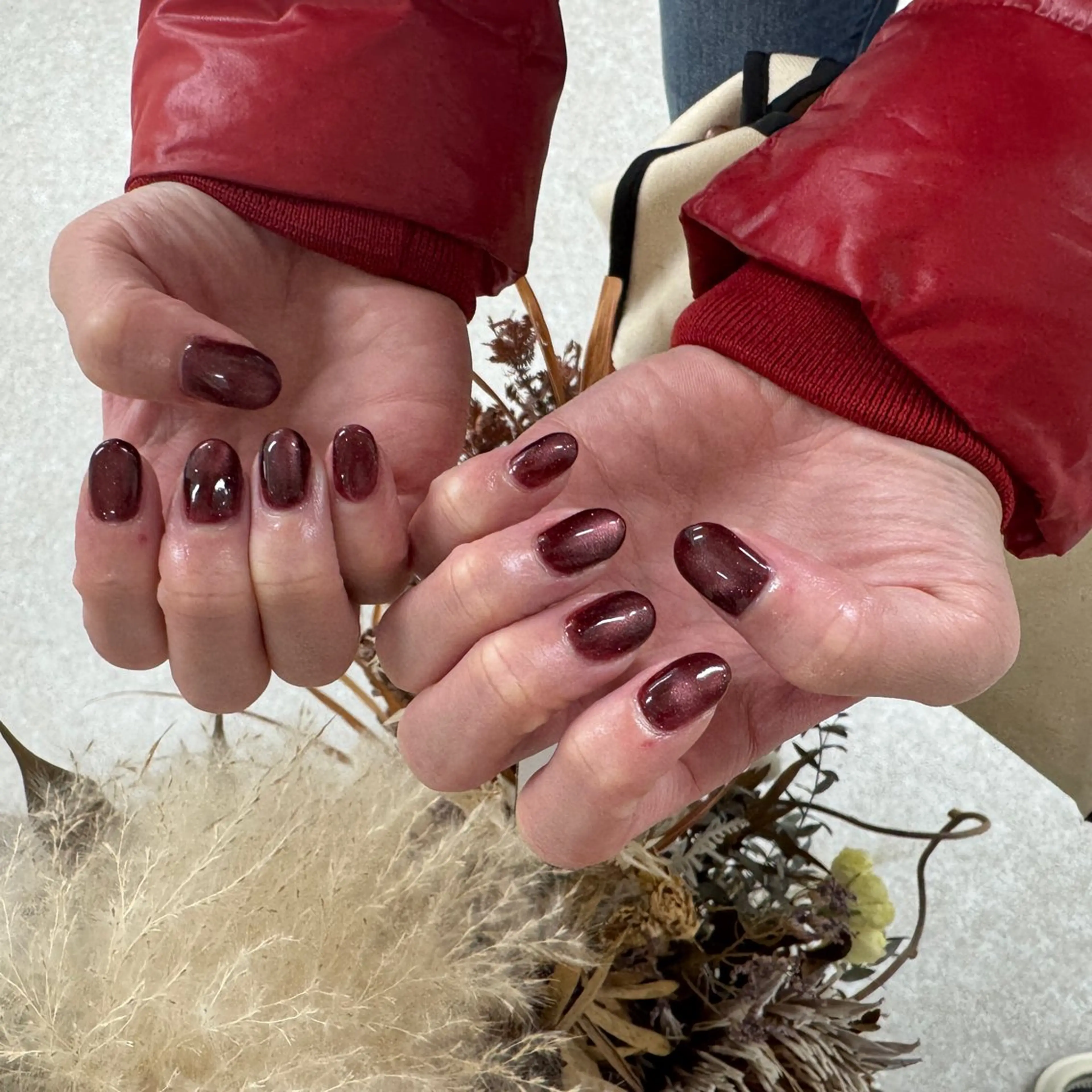 ネイル ボルドー キラキラネイル ラメ(グリッター) 赤色 ハンドネイル kkumnail所属・kkumnail RANのネイルデザイン