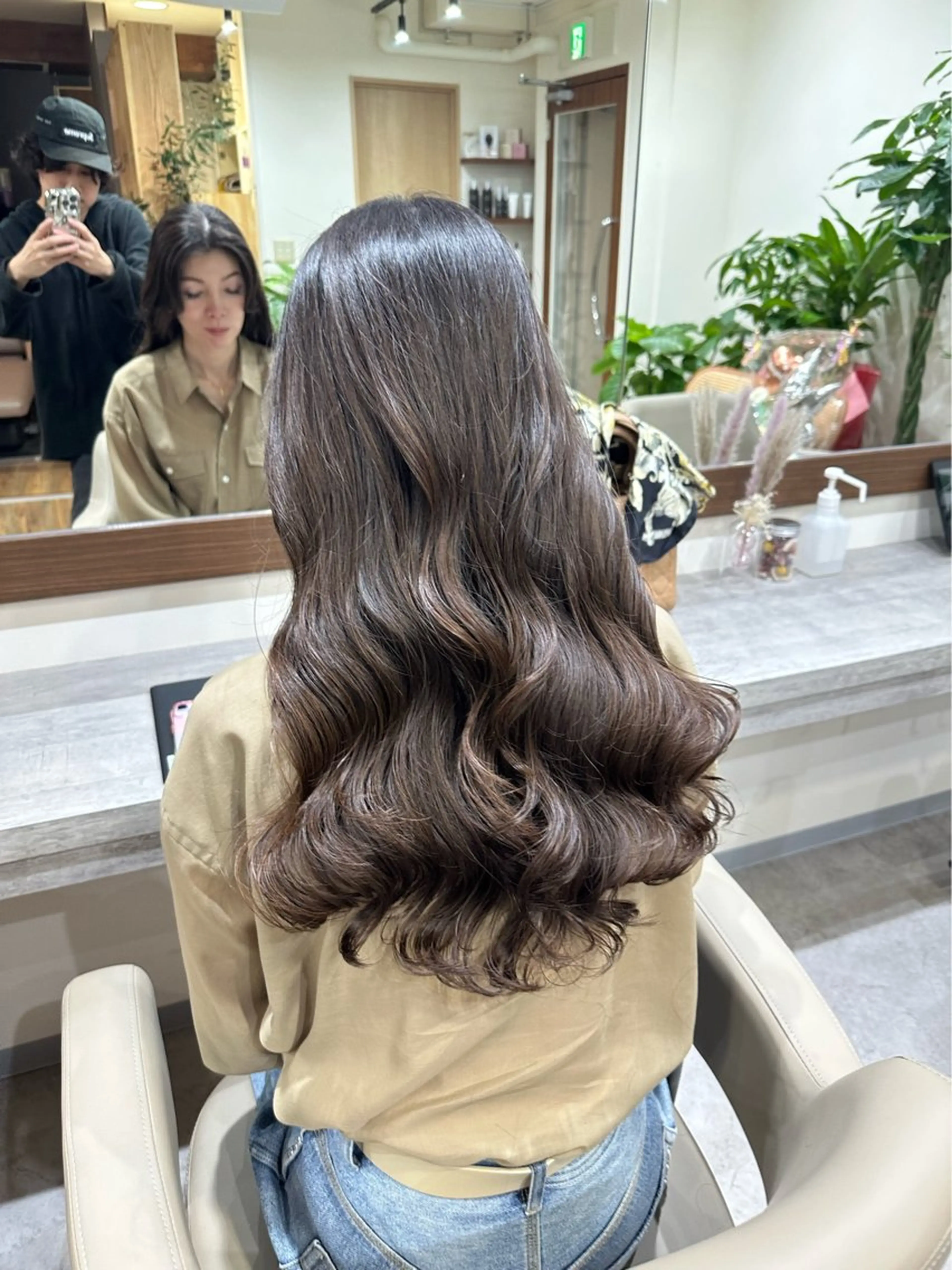 ロング くびれヘア 韓国風ヘア ロング オルチャンヘア 韓国風パーマ/ヘア セット/店長みづきのヘアスタイル