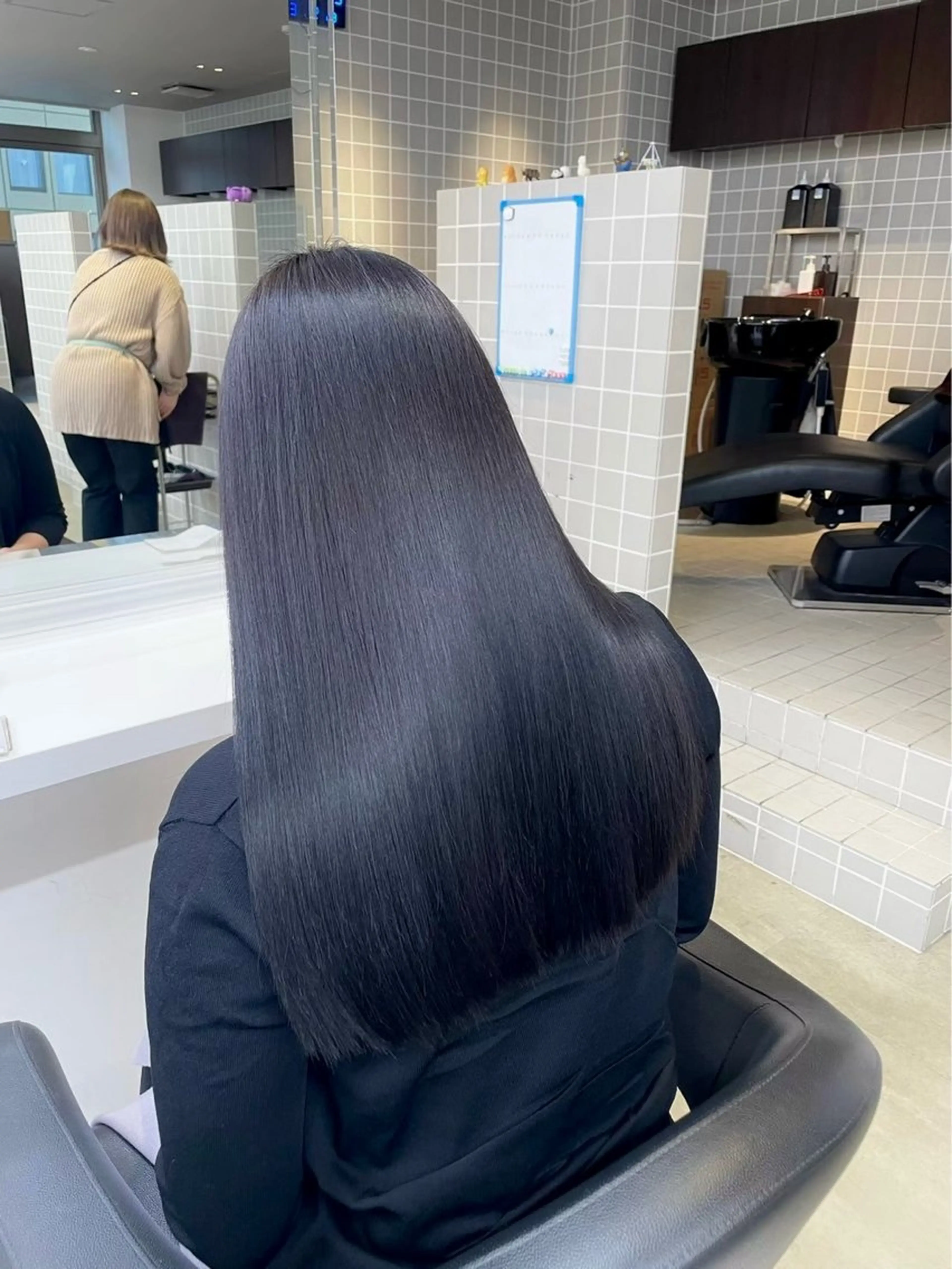 ロング カラー ヘアアレンジ 透明感カラー 髪質改善 💎韓国/ レイヤー カット/ 暖色🫧のヘアスタイル