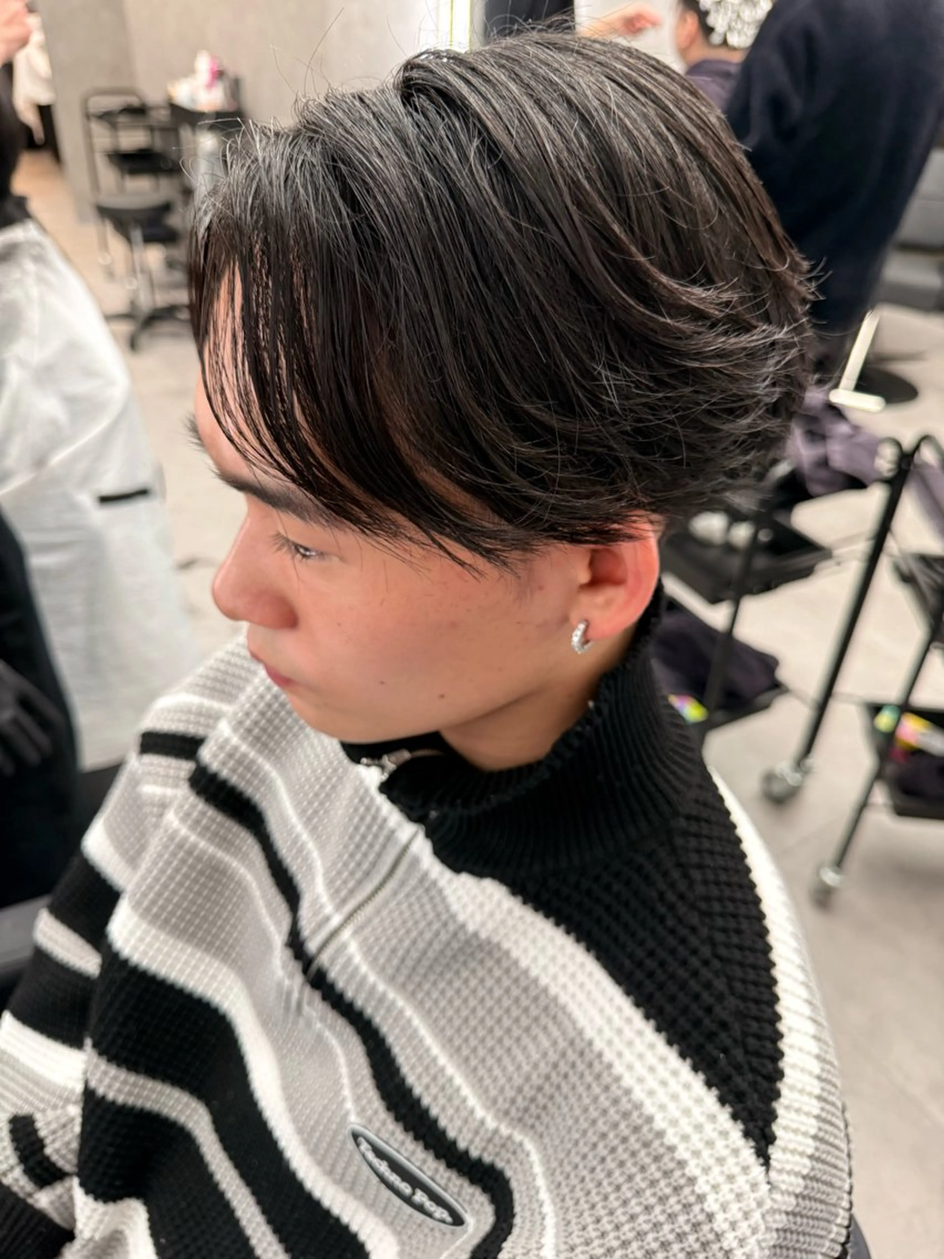 ミディアム 本田 春音のヘアスタイル