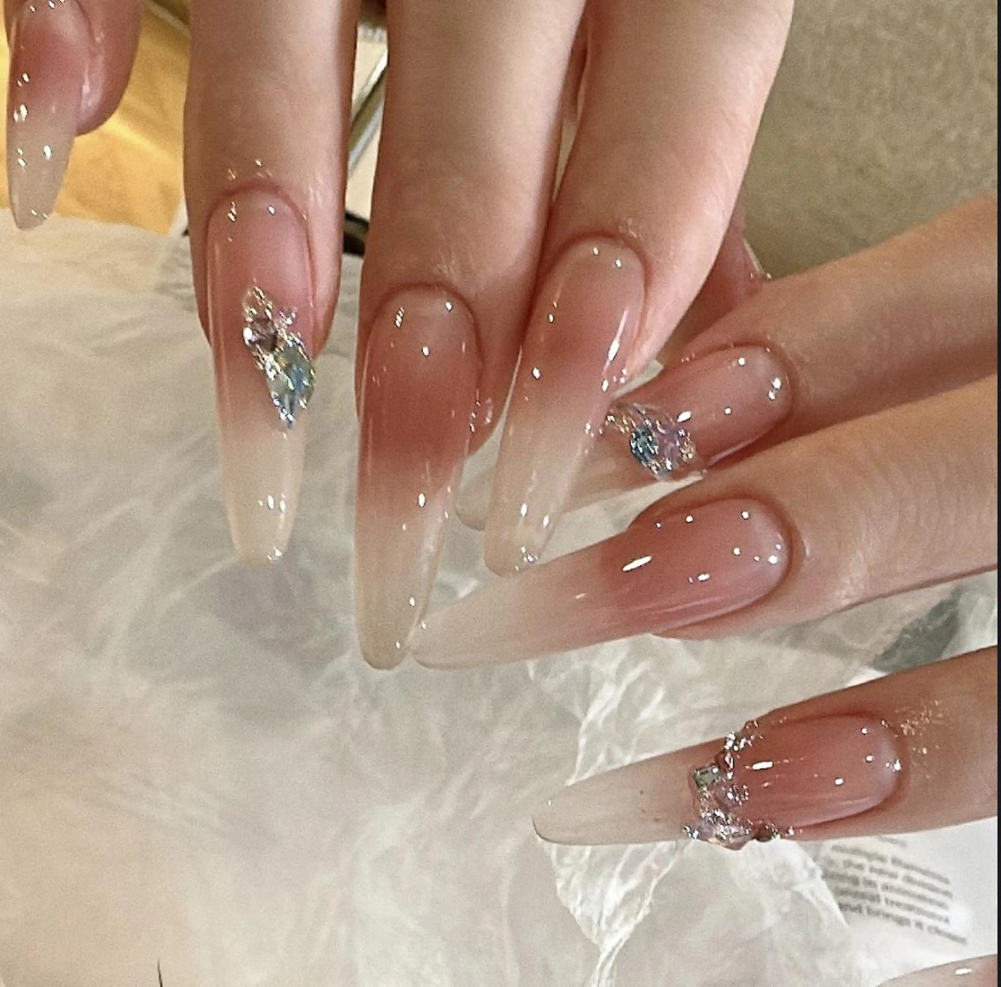 ネイル ハンドネイル ハンドケア 🍑 momo_nailのネイルデザイン
