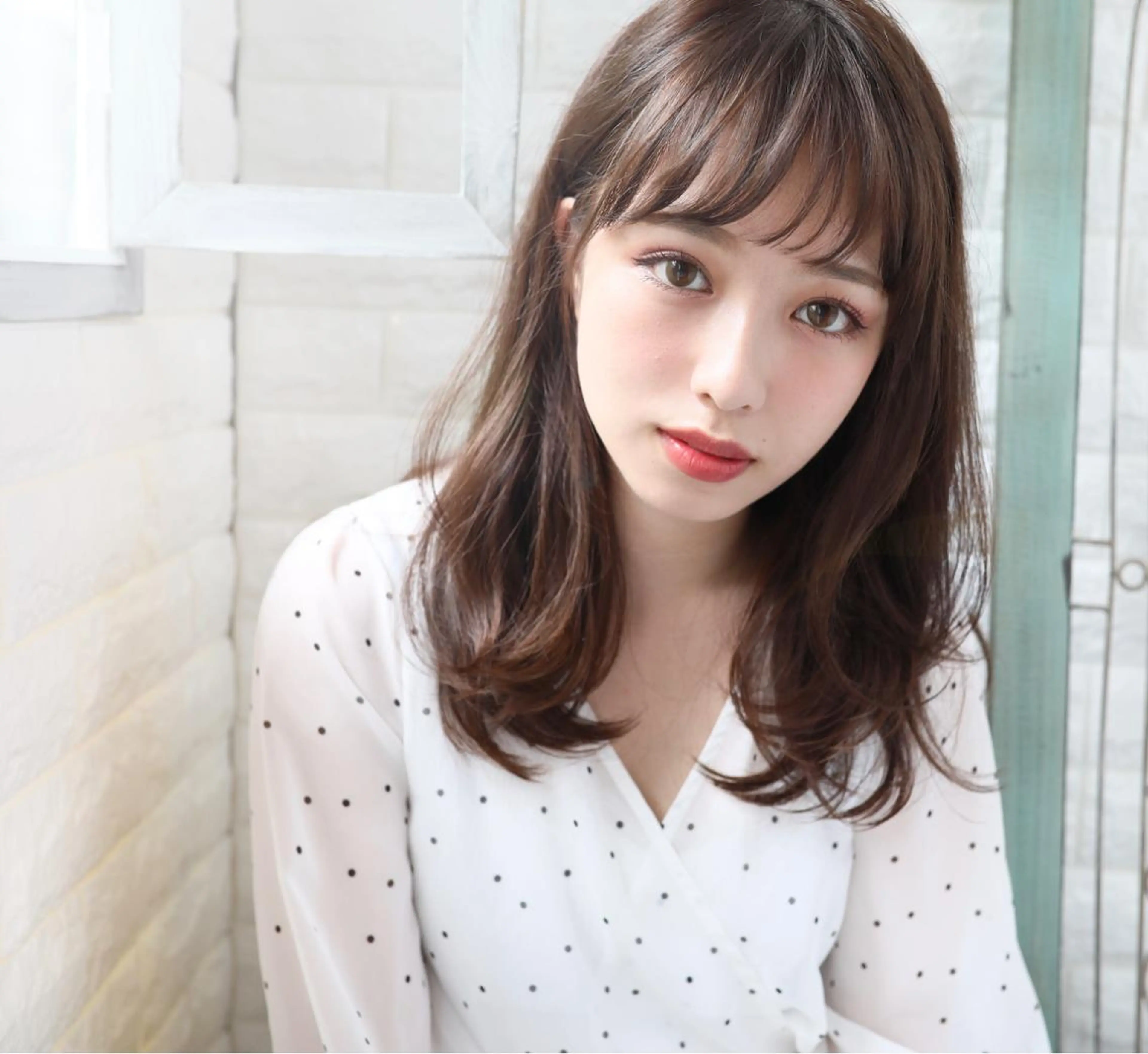 ミディアム カラー シースルーバング カット ヘアカラー トリートメント ガレリアエレガンテ栄店所属・ガレリア エレガンテ栄のヘアスタイル