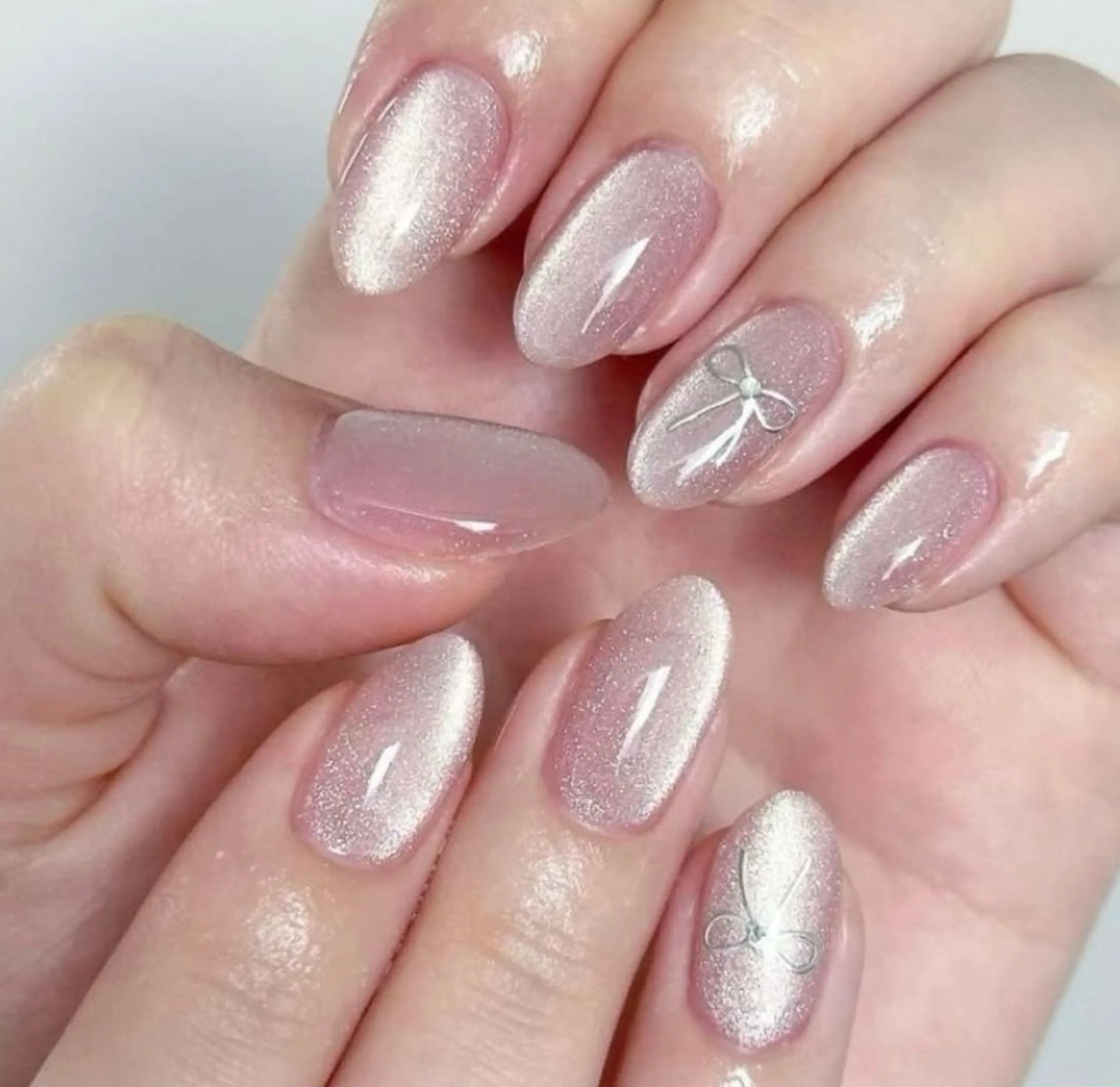 ネイル マグネットネイル ハンドネイル JISOO ANA.CHUOのネイルデザイン