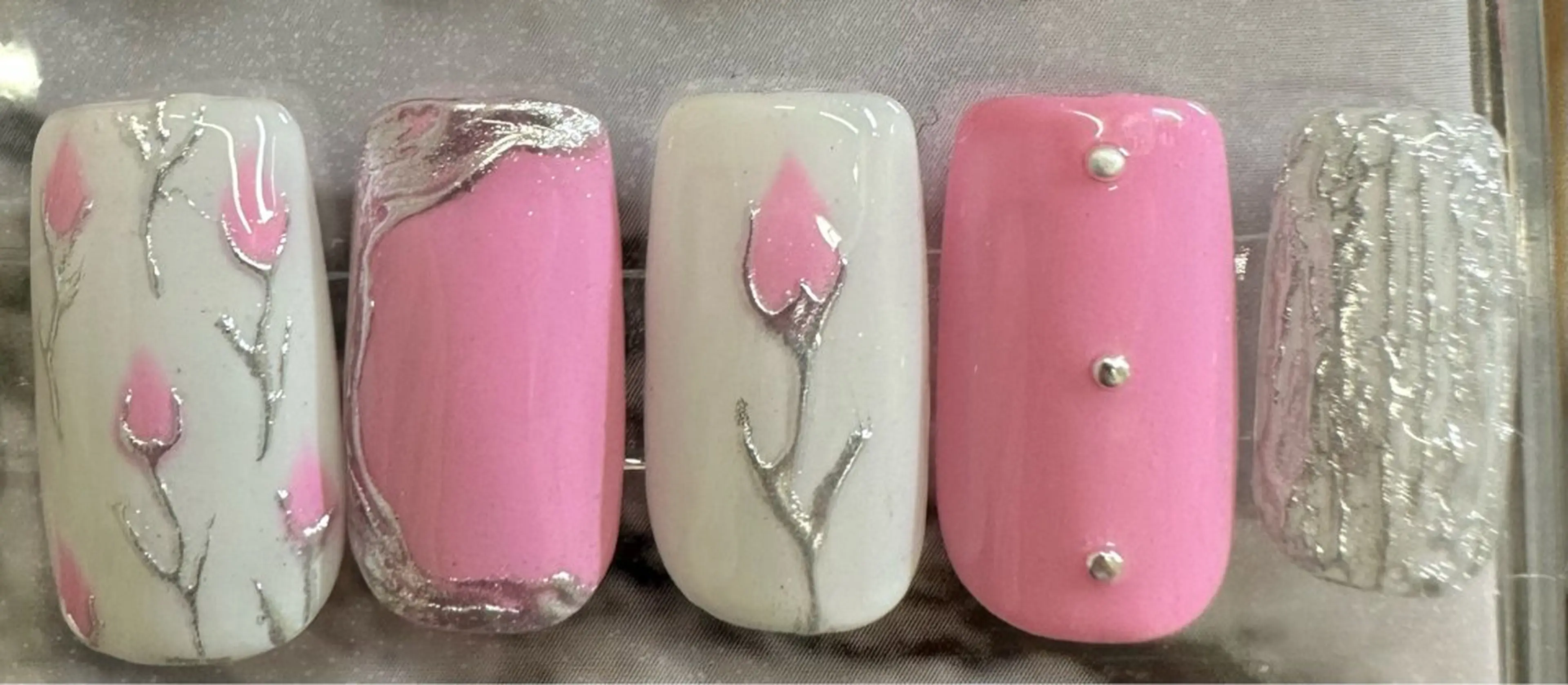 ネイル I_p4ce所属・I_p4ce 🍊あい🍊のネイルデザイン