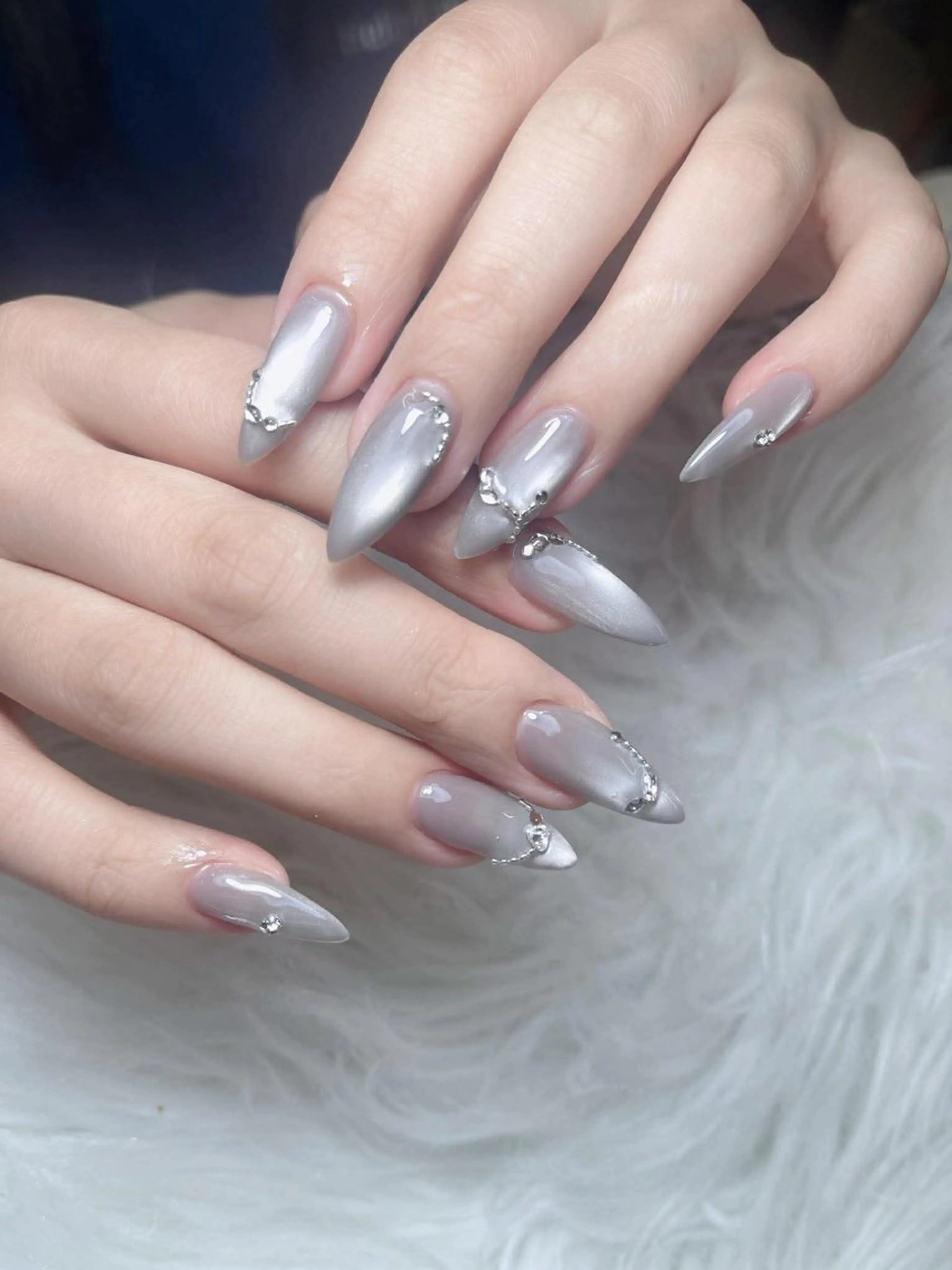 ネイル オーロラネイル チークネイル フットネイル フレンチネイル ハロウィン ハンドネイル Lumi Nail 新大久保3‘のネイルデザイン