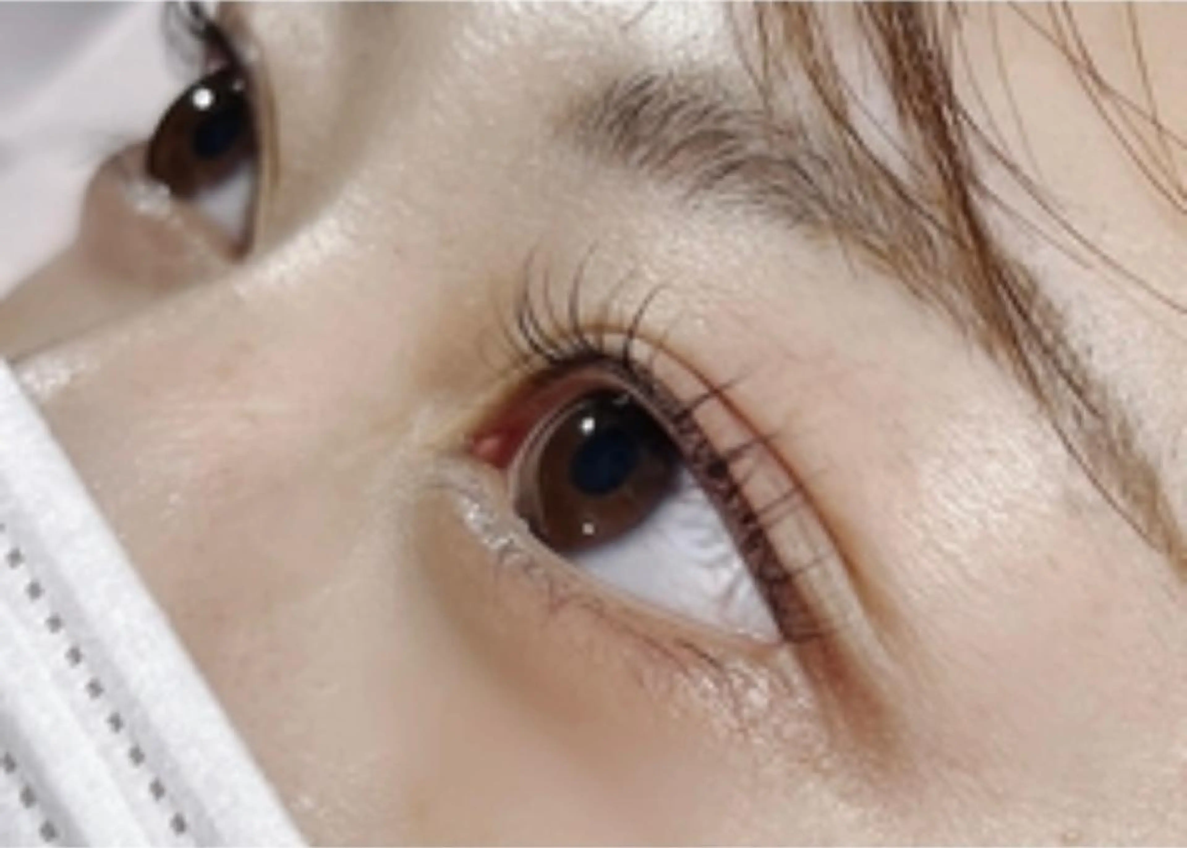 マツエク・マツパ ROW beaute所属・ROW beaute Sakiの眉毛・アイブロウイメージ