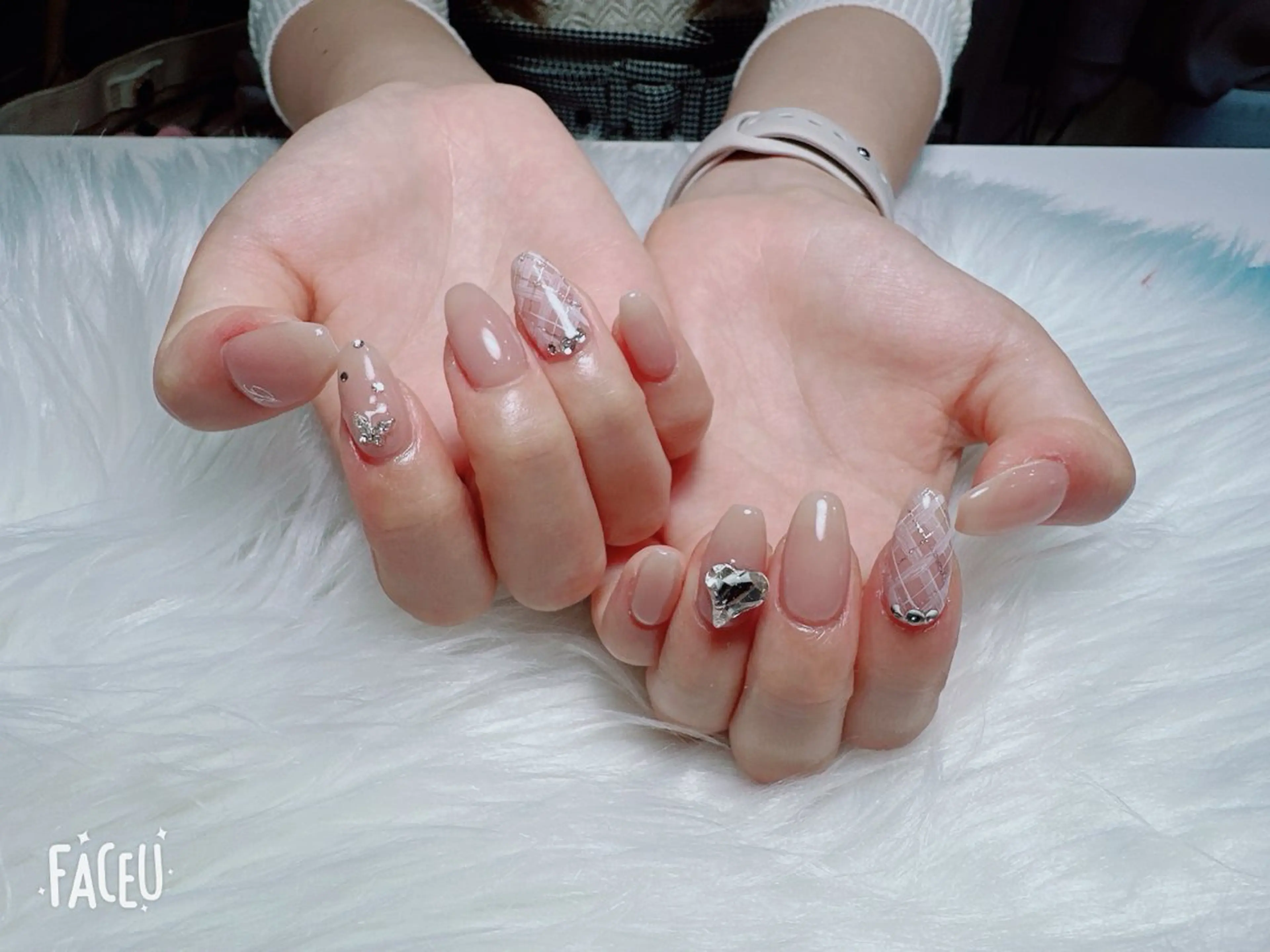 （初回/自店ジェルオフ無料）120分コース.簡単アート4本まで【小さいストーンつ無料】の写真