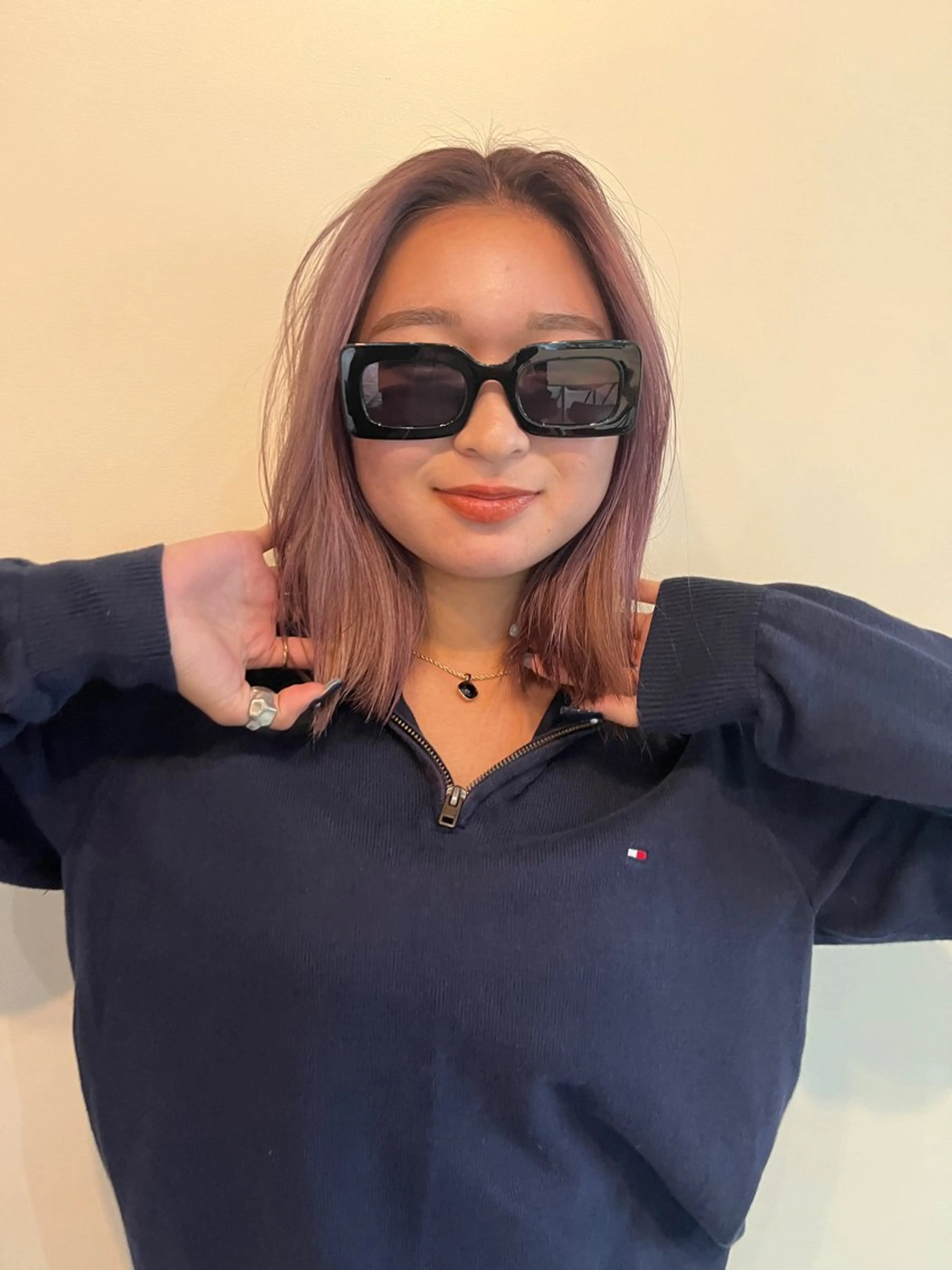 ミディアム レイヤーカット\ウル フ　chinatsuのヘアスタイル