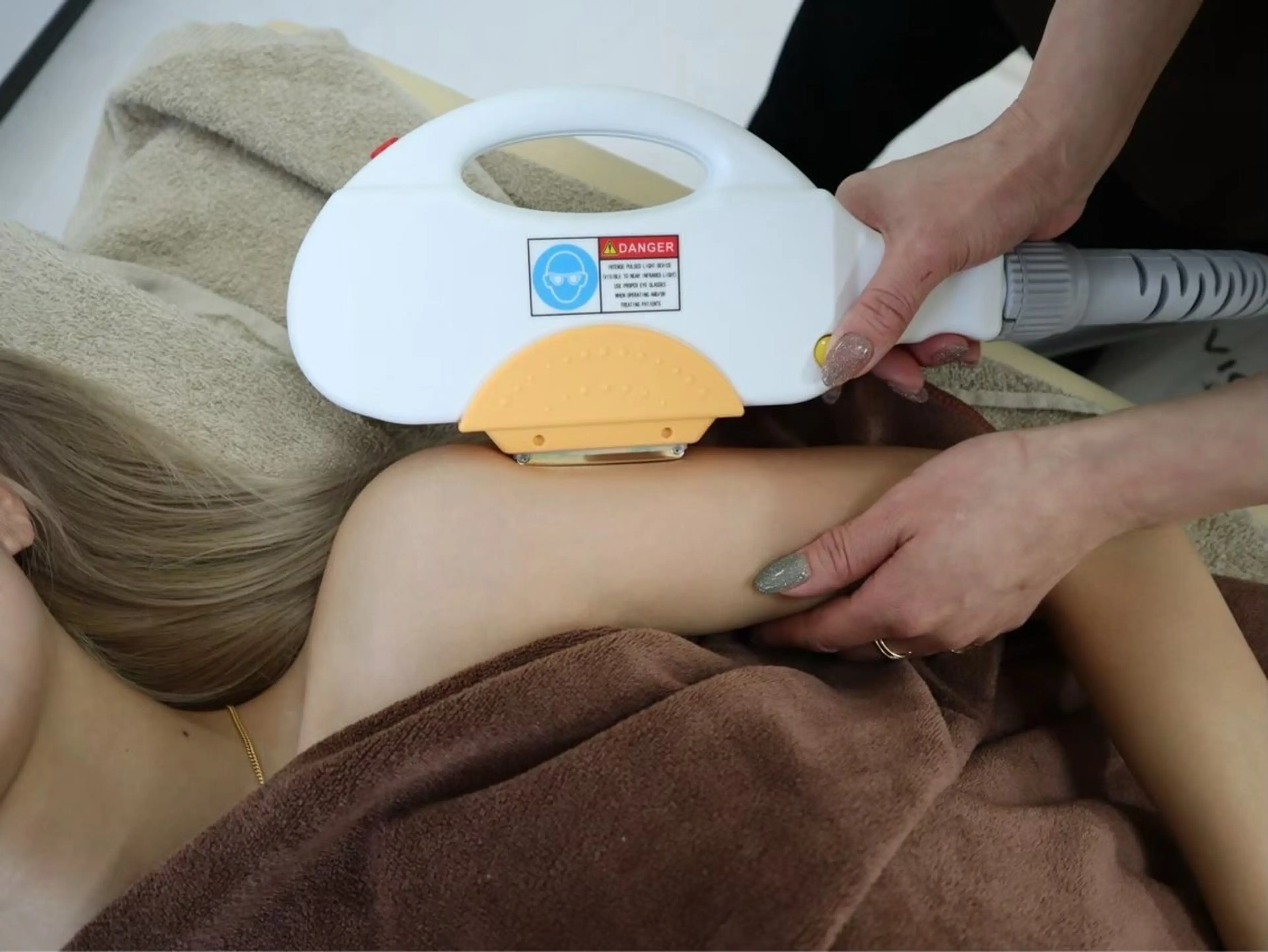 Nail＆BeautySalon éte所属・éte Nailのネイルデザイン