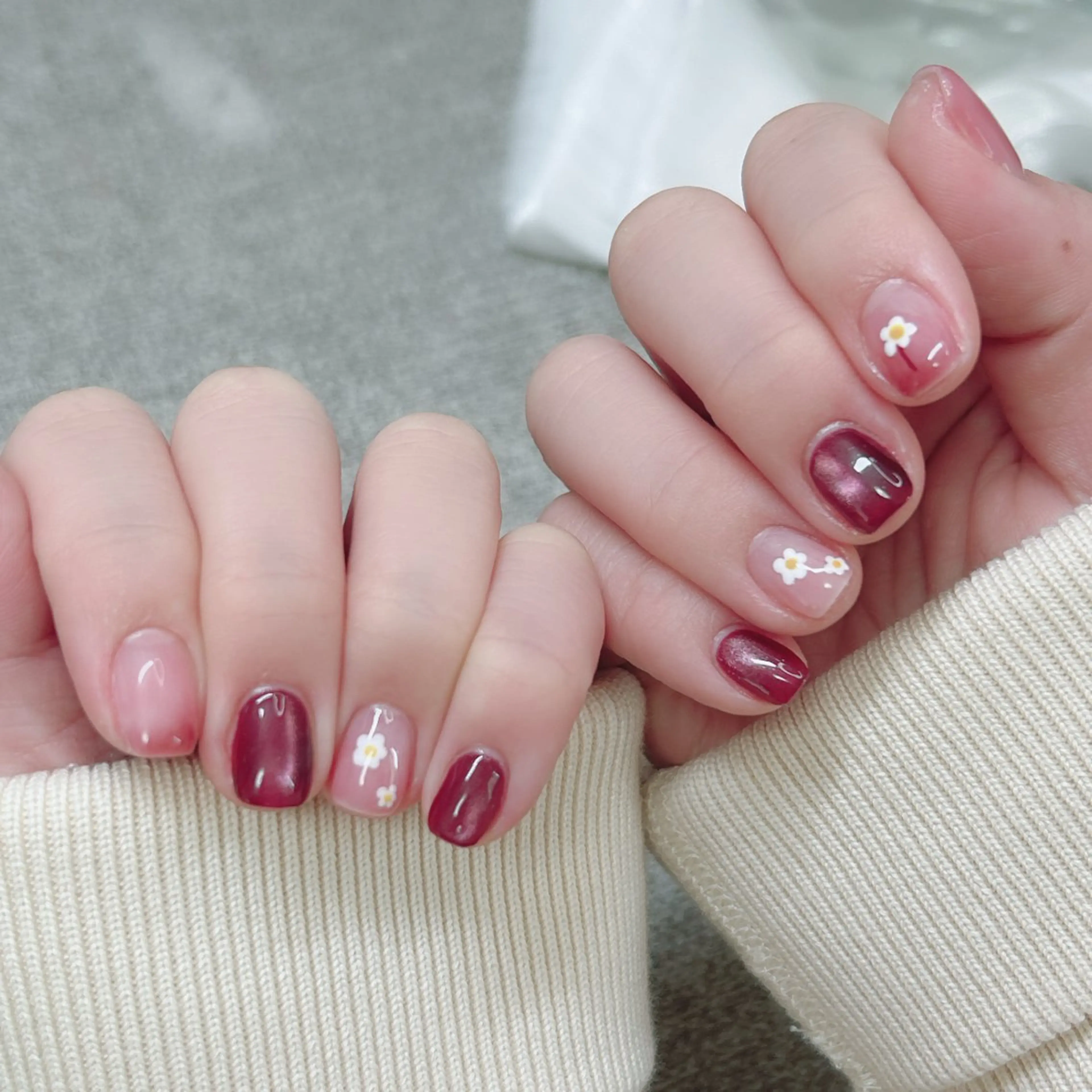 ネイル アニマル柄 アートネイル フレンチネイル ジェルネイル ガーリー ハンドネイル Cute Tips nailのネイルデザイン