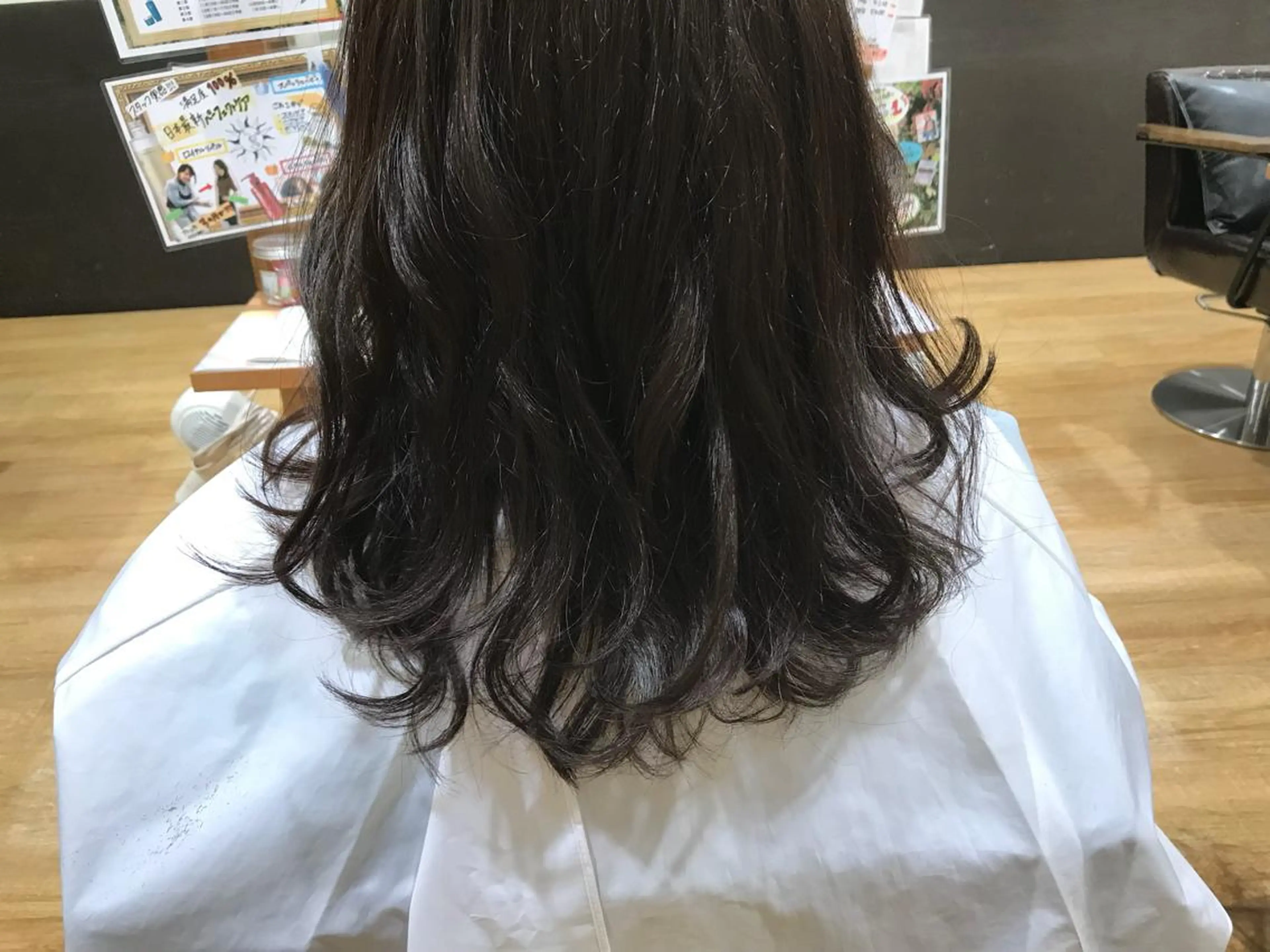 カラー Luela 彦根店所属・種市 泰士のヘアスタイル