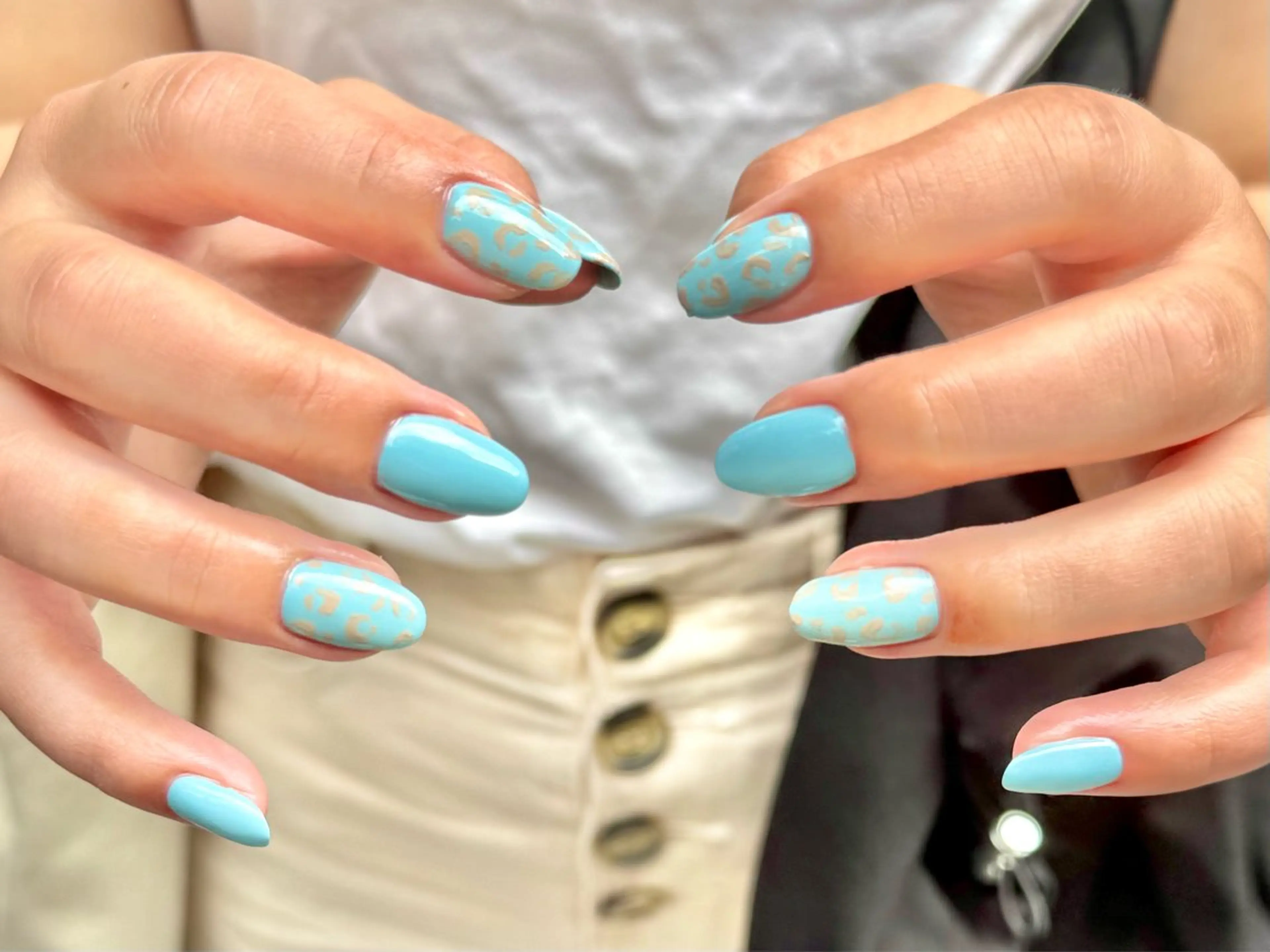 ネイル Refine ネイリスト　坂本のネイルデザイン