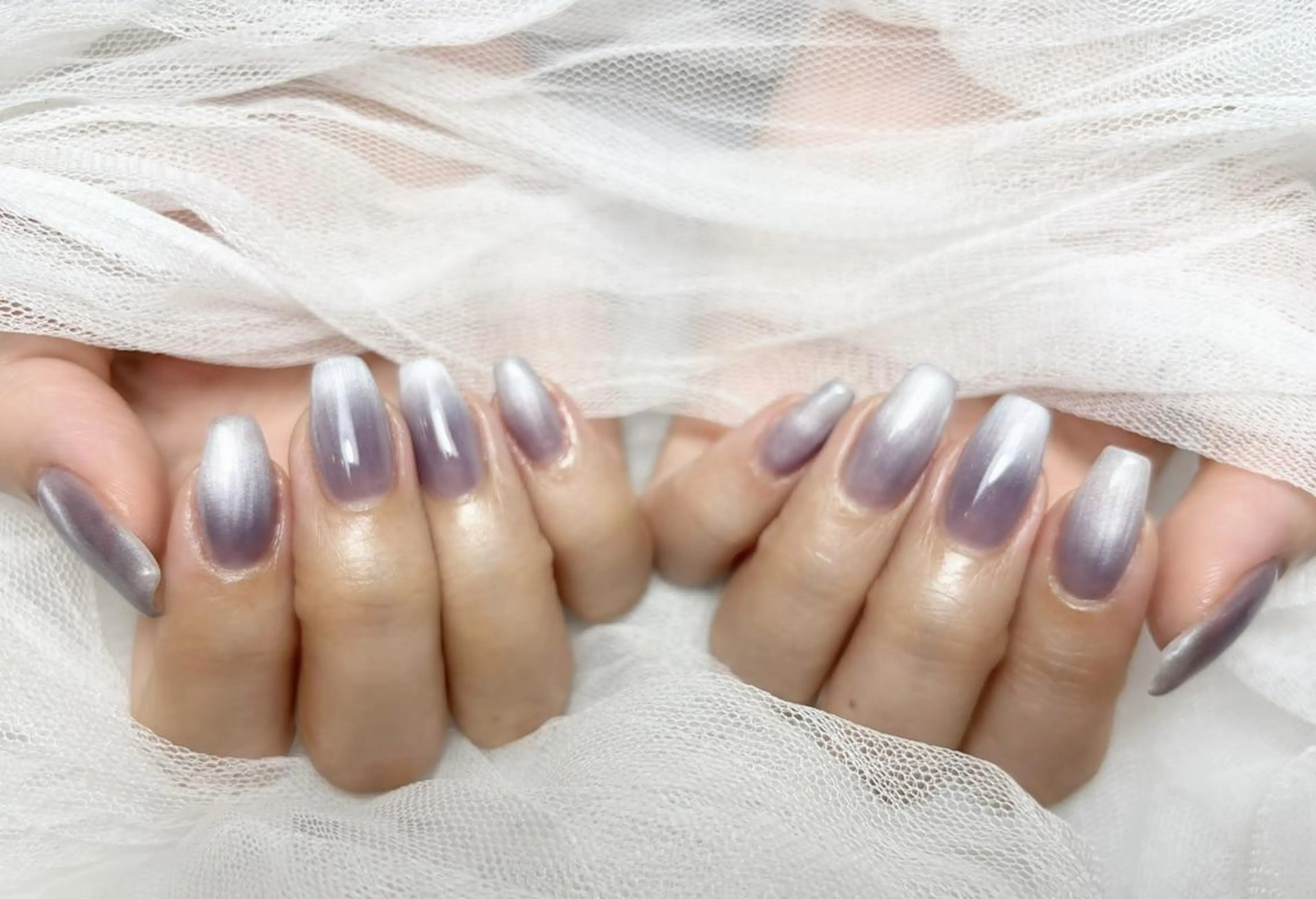 ネイル マグネットネイル マグネットワンカラー ワンカラーネイル ハンドネイル ハンドケア peTiT saori🌼のネイルデザイン