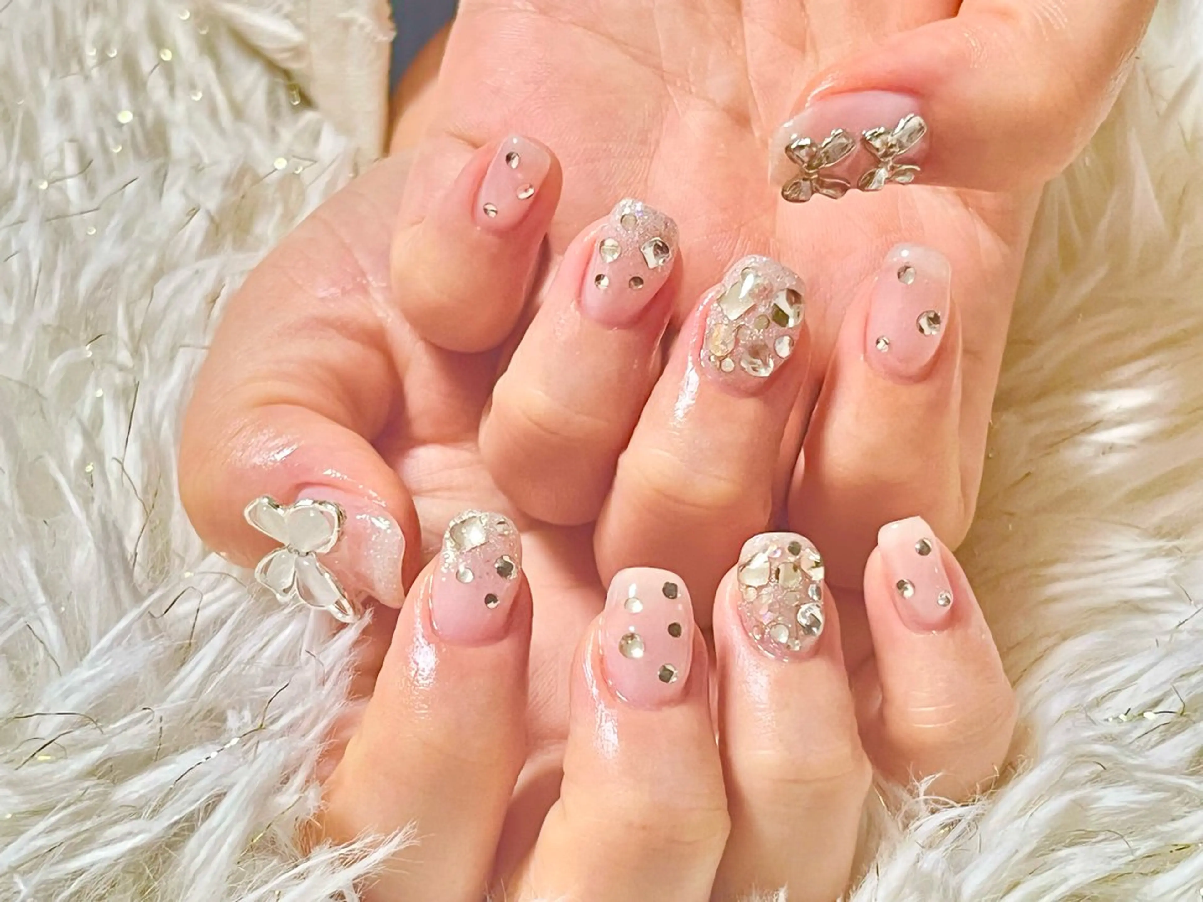 ネイル hohomi .のネイルデザイン