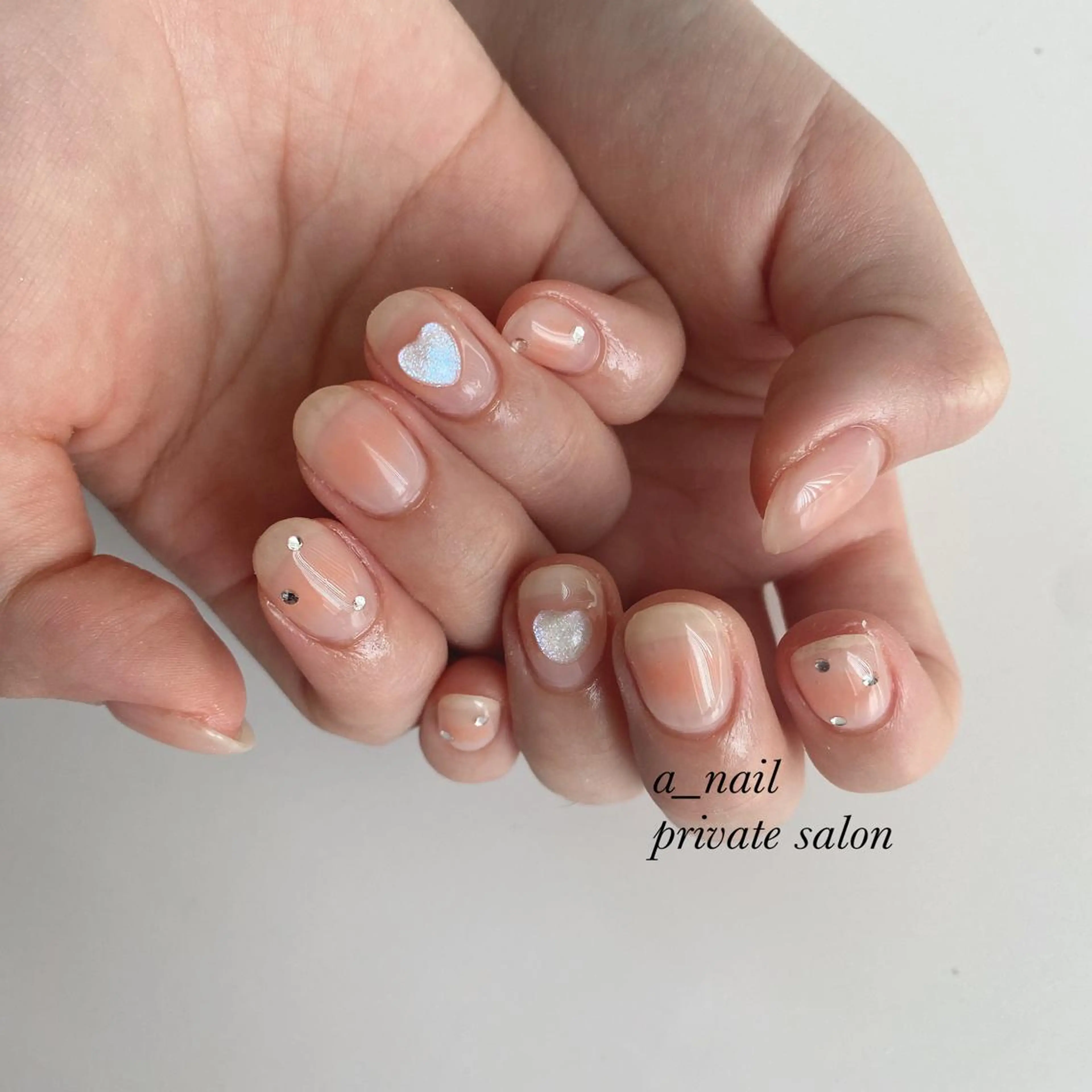 ネイル アニマル柄 フレンチネイル ジェルネイル 氷ネイル・うるうるネイル レース 菅 恵奈のネイルデザイン