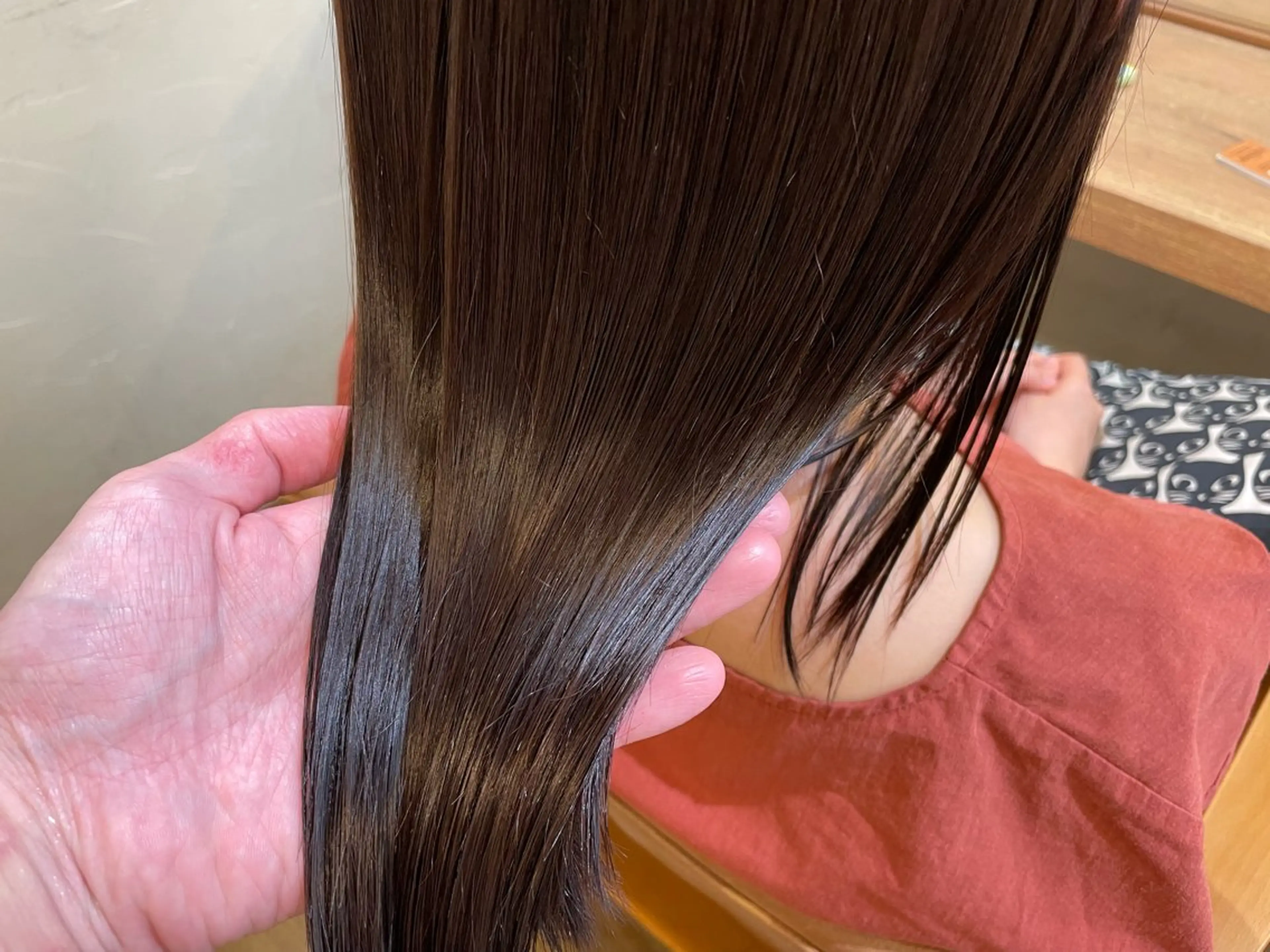 ミディアム トリートメント 髪質改善カラー& 縮毛矯正 石井良平のヘアスタイル