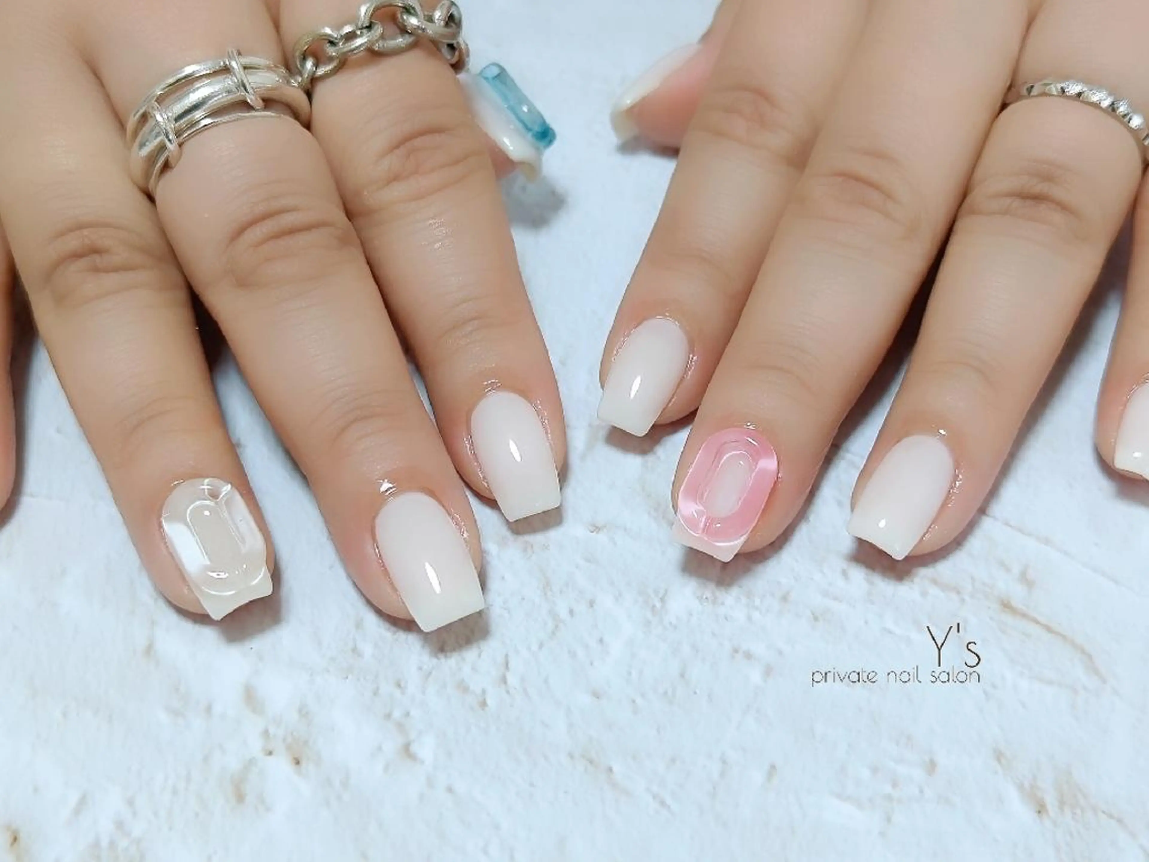 ネイル ハンドネイル YUMI NAGAI  のネイルデザイン