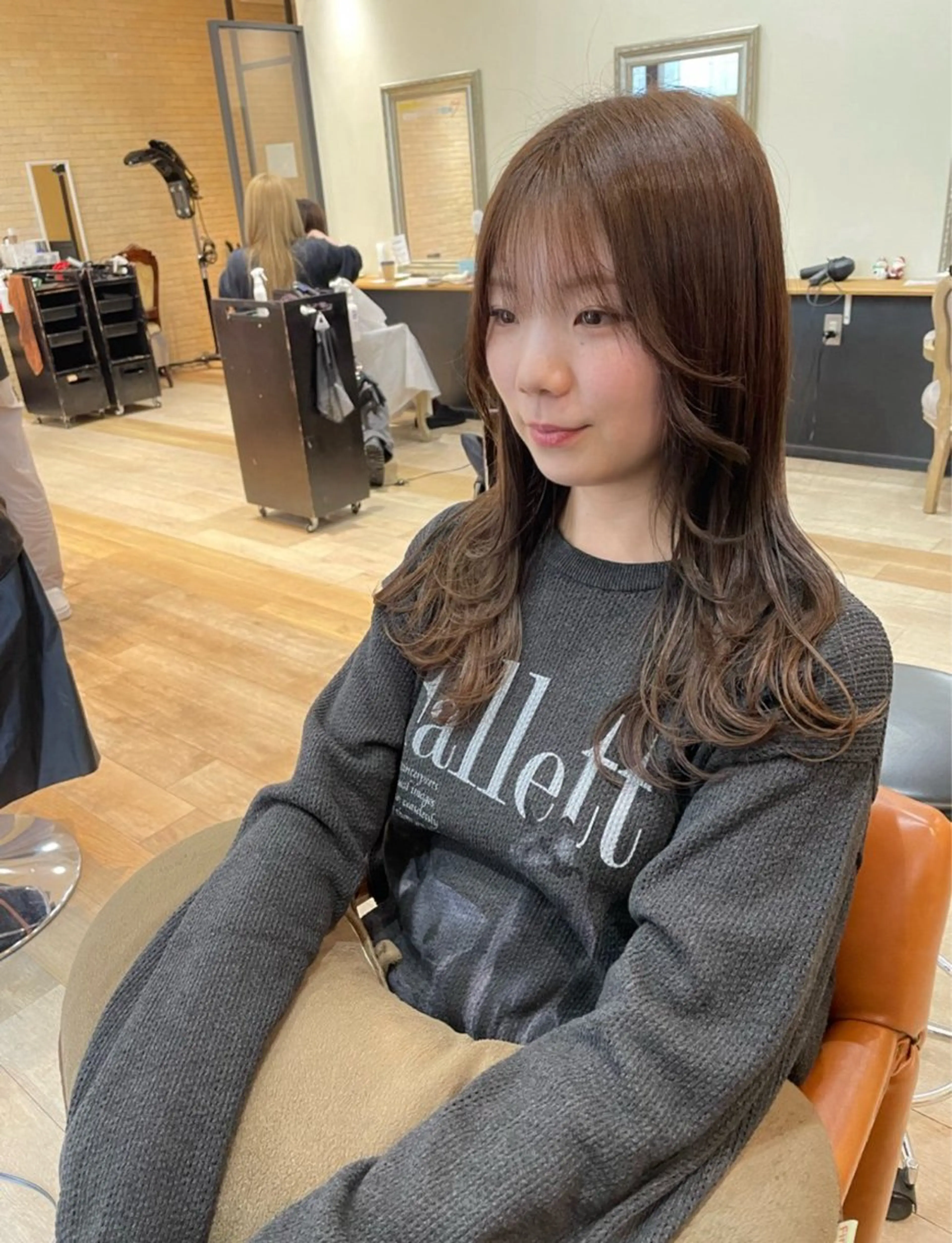 ロング カラー ヘアカラー 松尾 遥花のヘアスタイル