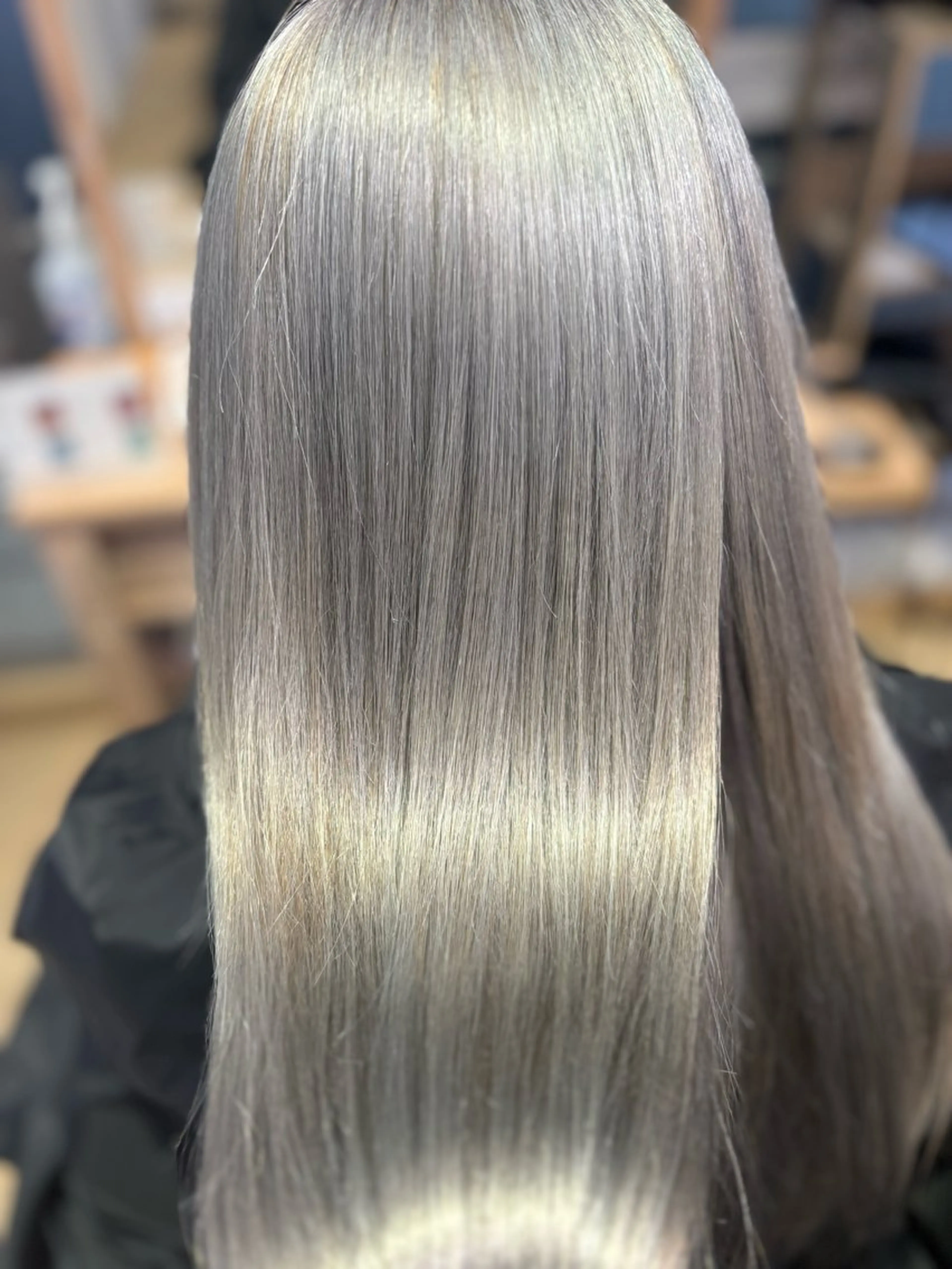 ロング カラー ブリーチ ヘアカラー ♡Eleanor大宮 aya♡のヘアスタイル