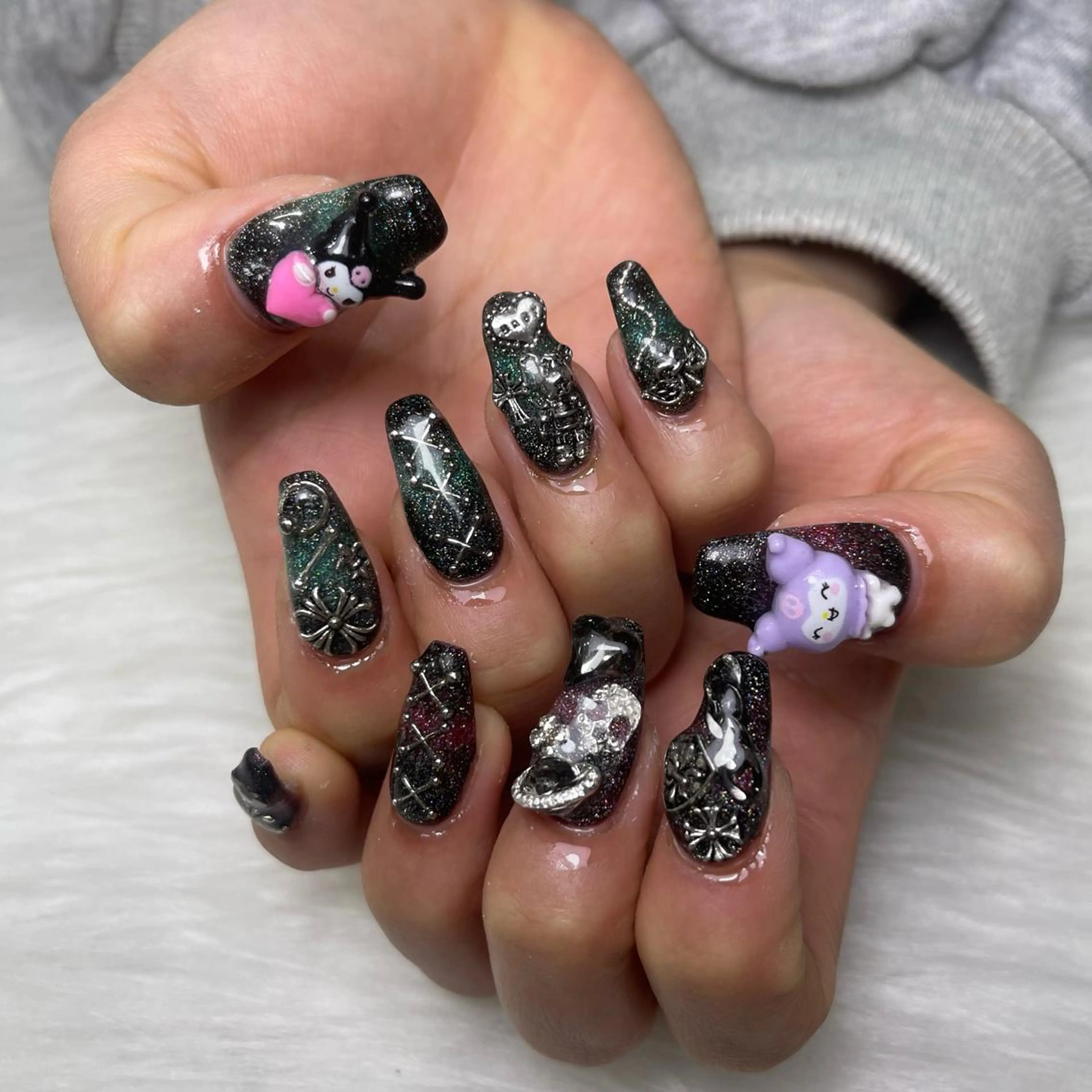 ネイル ミントネイルサロン所属・M 🌟メンズネイリストのネイルデザイン