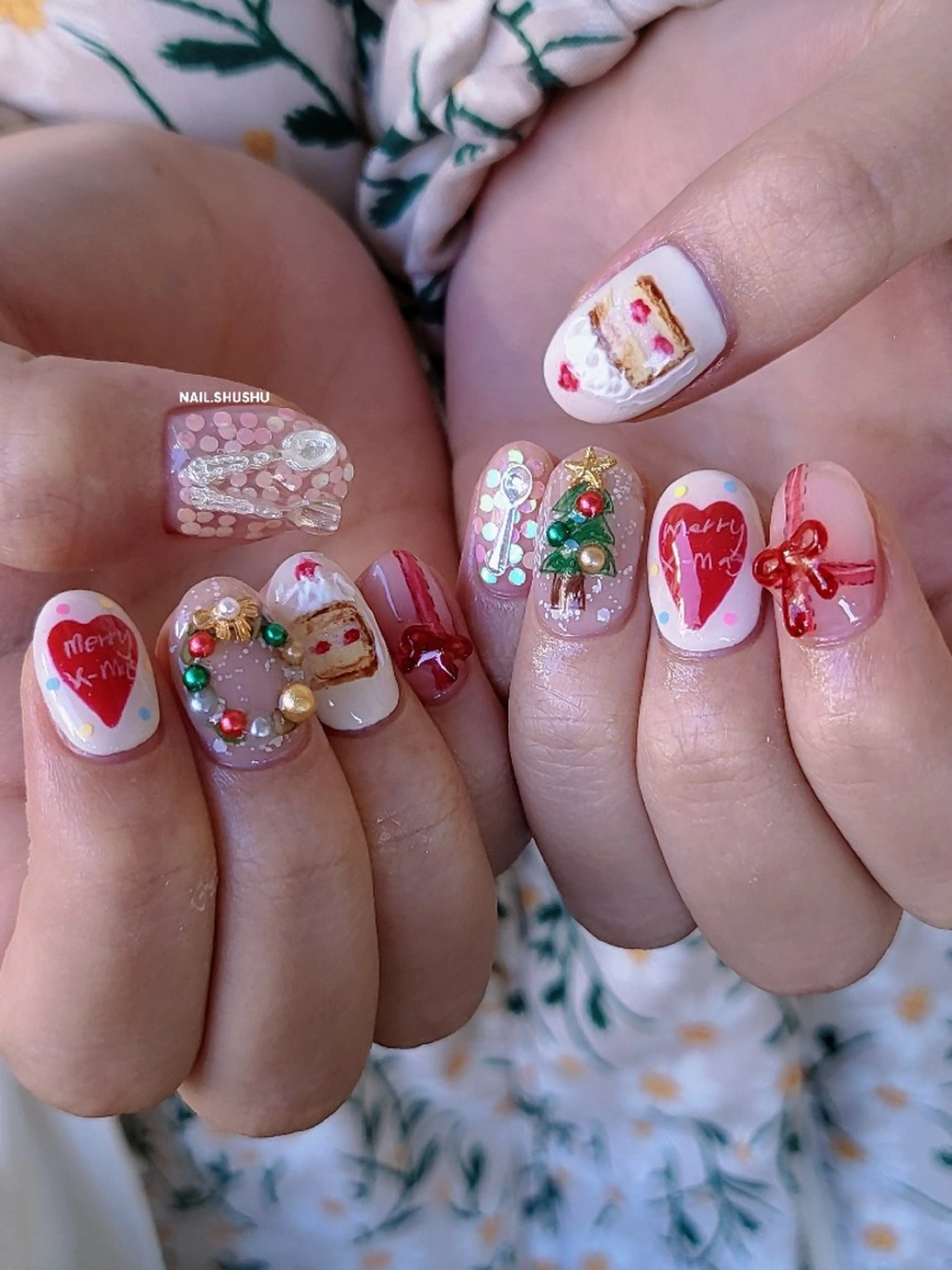 ネイル ハンドネイル 3dパーツ/流行り 👧shushu❤️のネイルデザイン