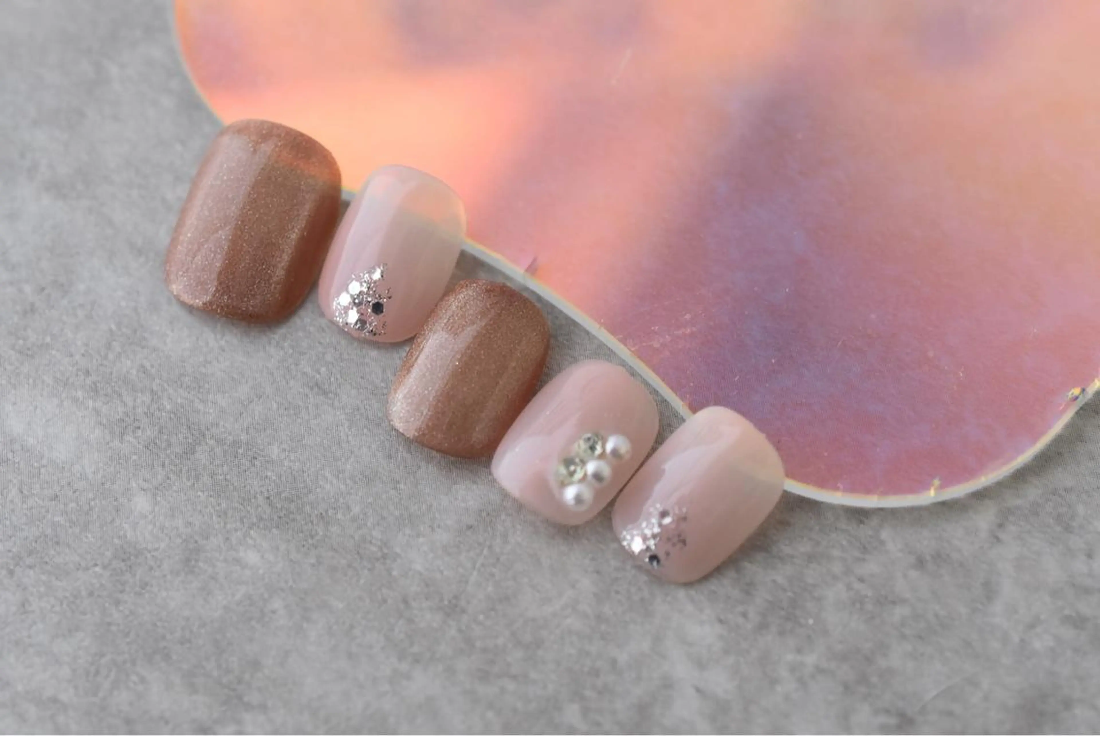 ショート カラー ネイル Aayley(アイリー)Salon所属・Aayley アイリ―サロンのネイルデザイン