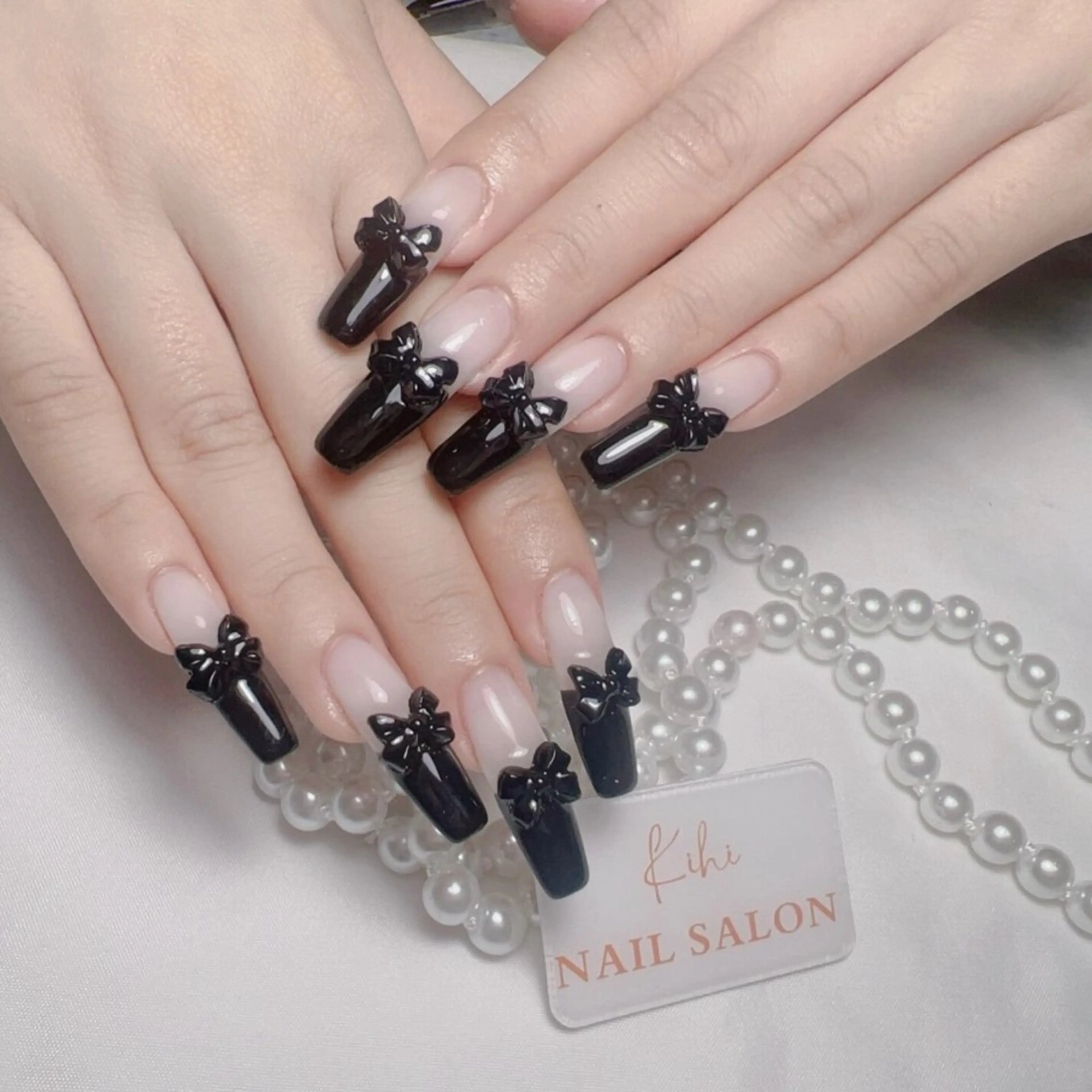 ネイル アートネイル フレンチネイル ジェルネイル グラデーション 韓国ネイル ハンドネイル 💕鈴木ユリ パラジェル/オフ無料のネイルデザイン