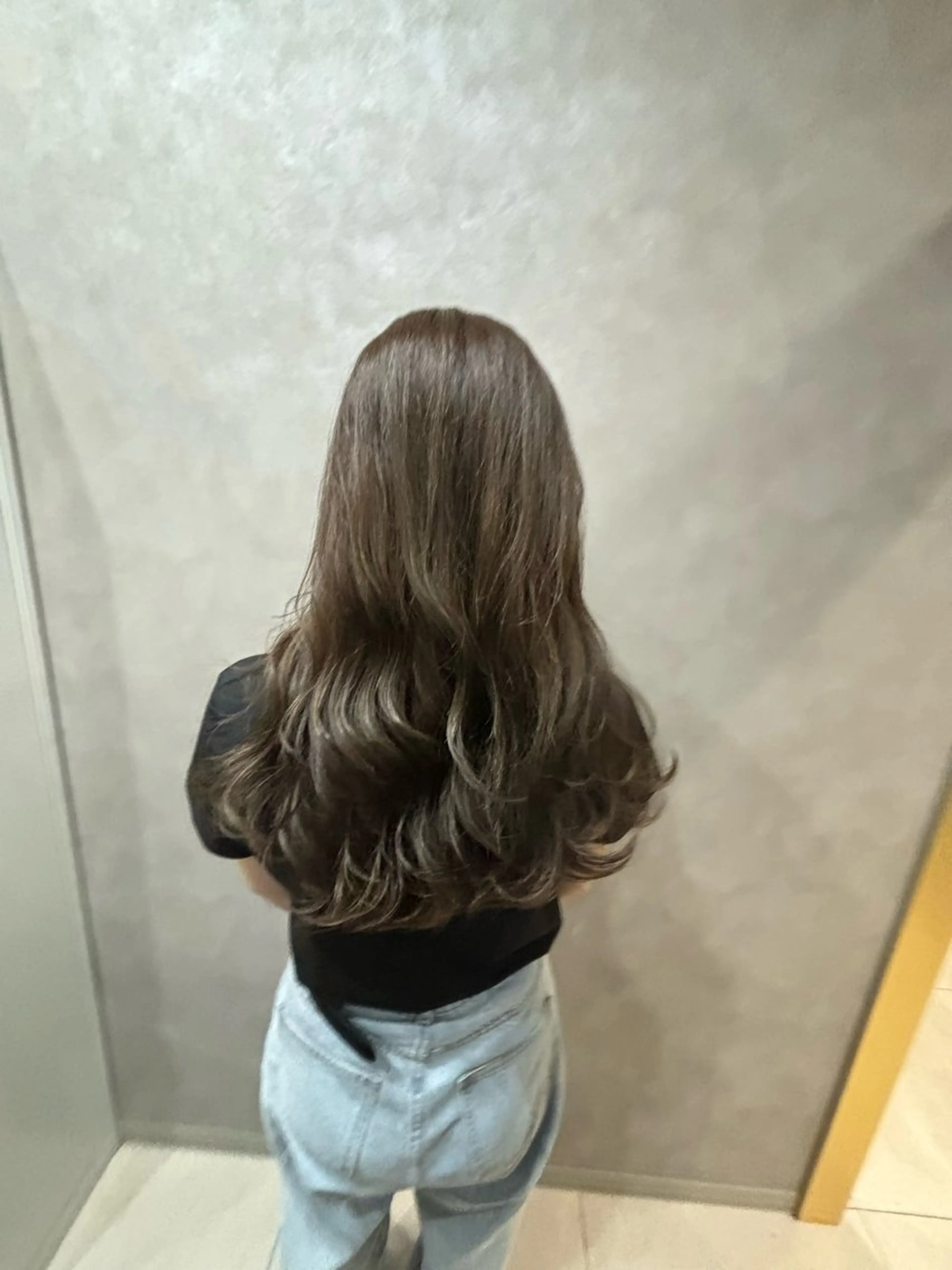 ロング カット ヘアカラー トリートメント 大人かわいい×艶髪 🤍塩川のヘアスタイル