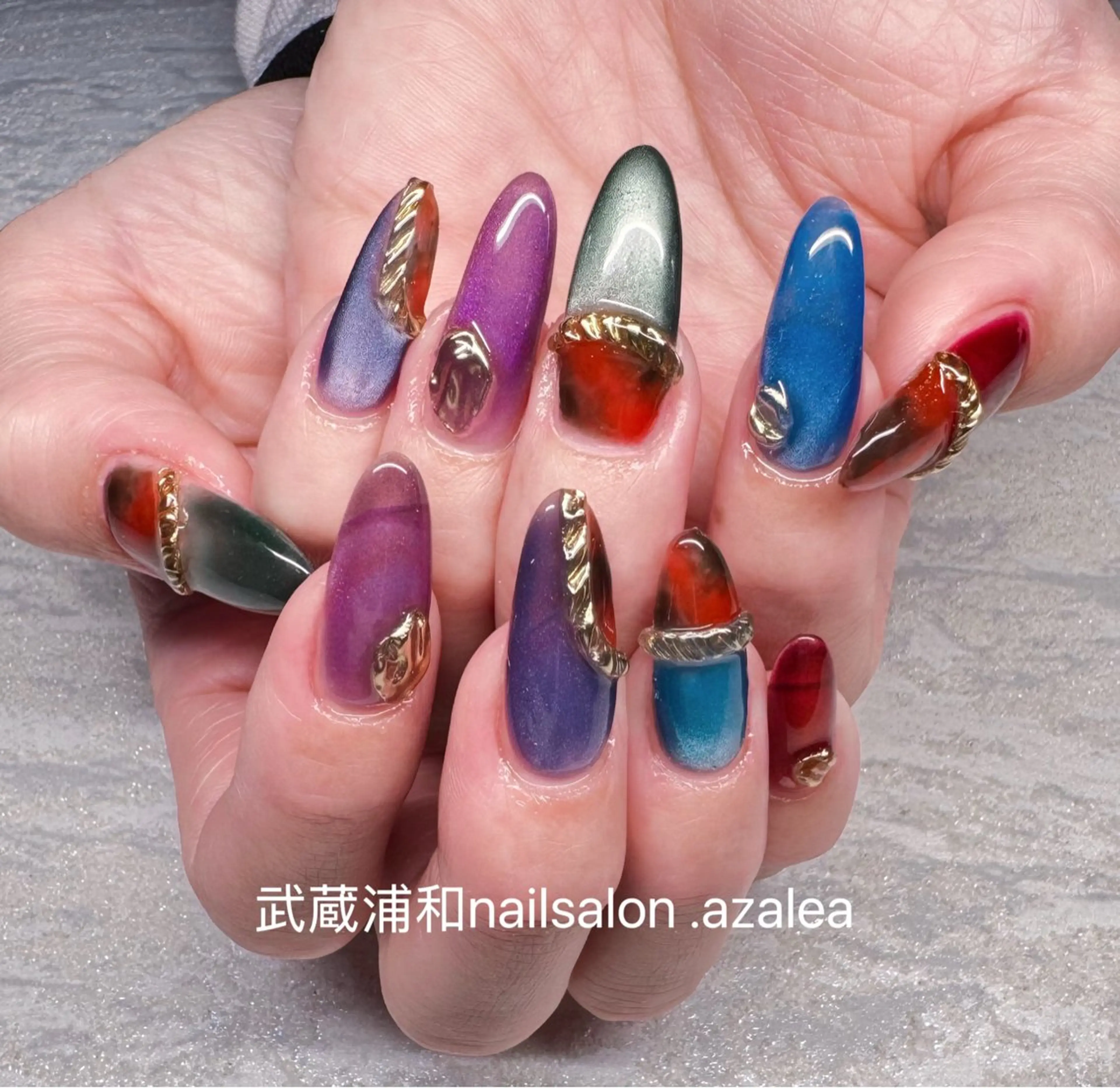 ネイル ハンドネイル R inのネイルデザイン