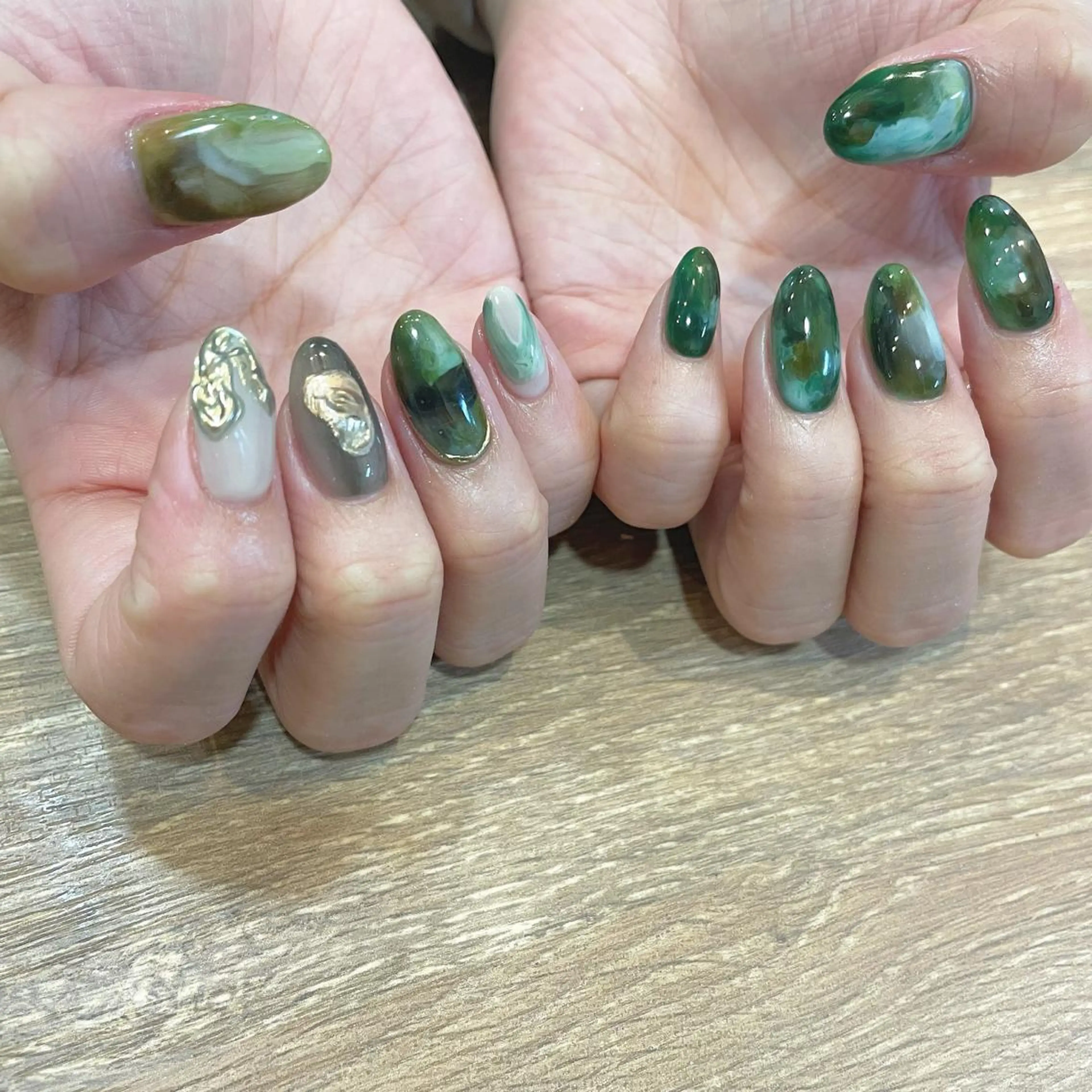 キッズ ネイル feey ⁑erinaのネイルデザイン