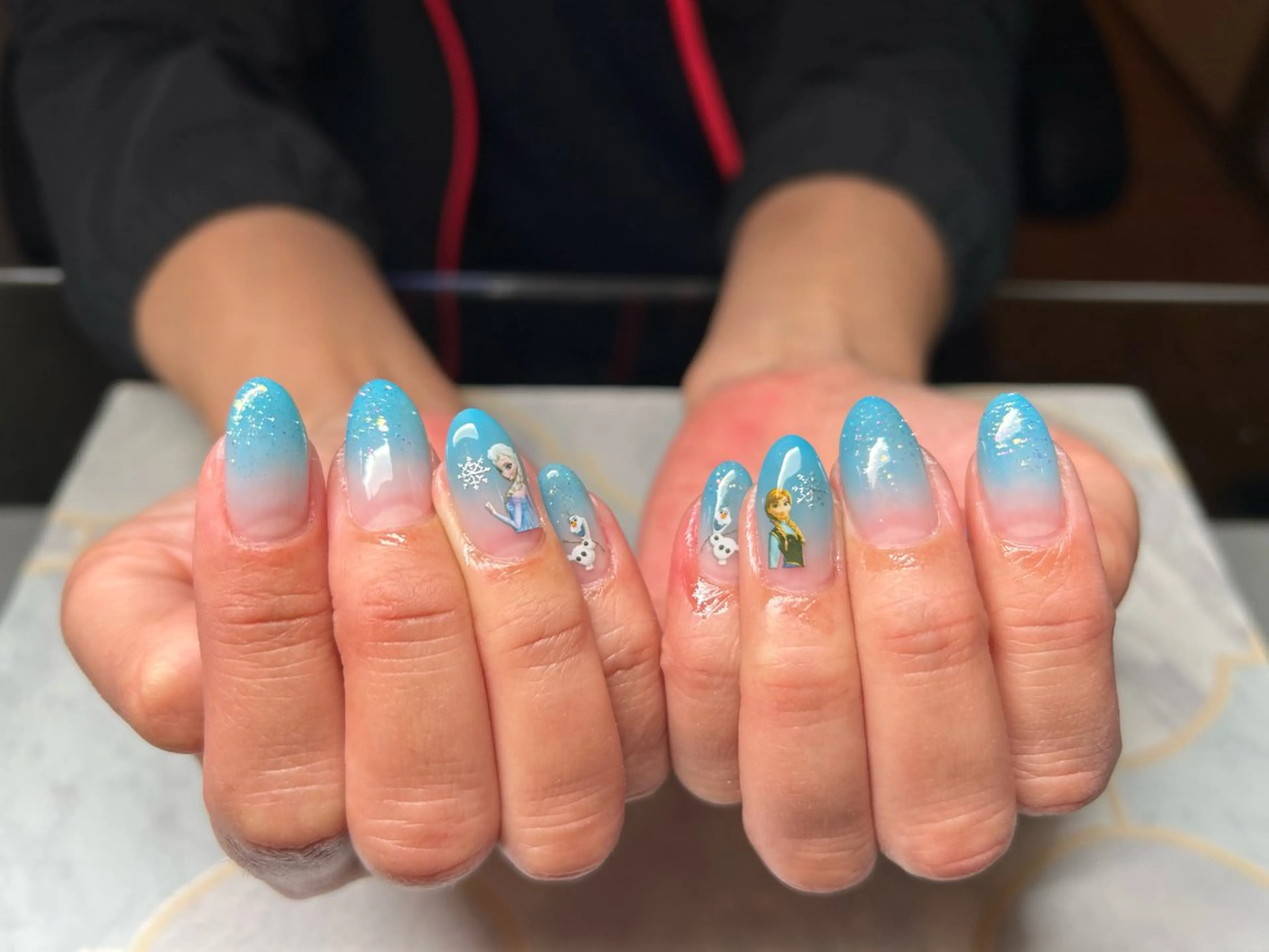 ネイル 持ち込み ハンドネイル Lisa’s Salonのネイルデザイン