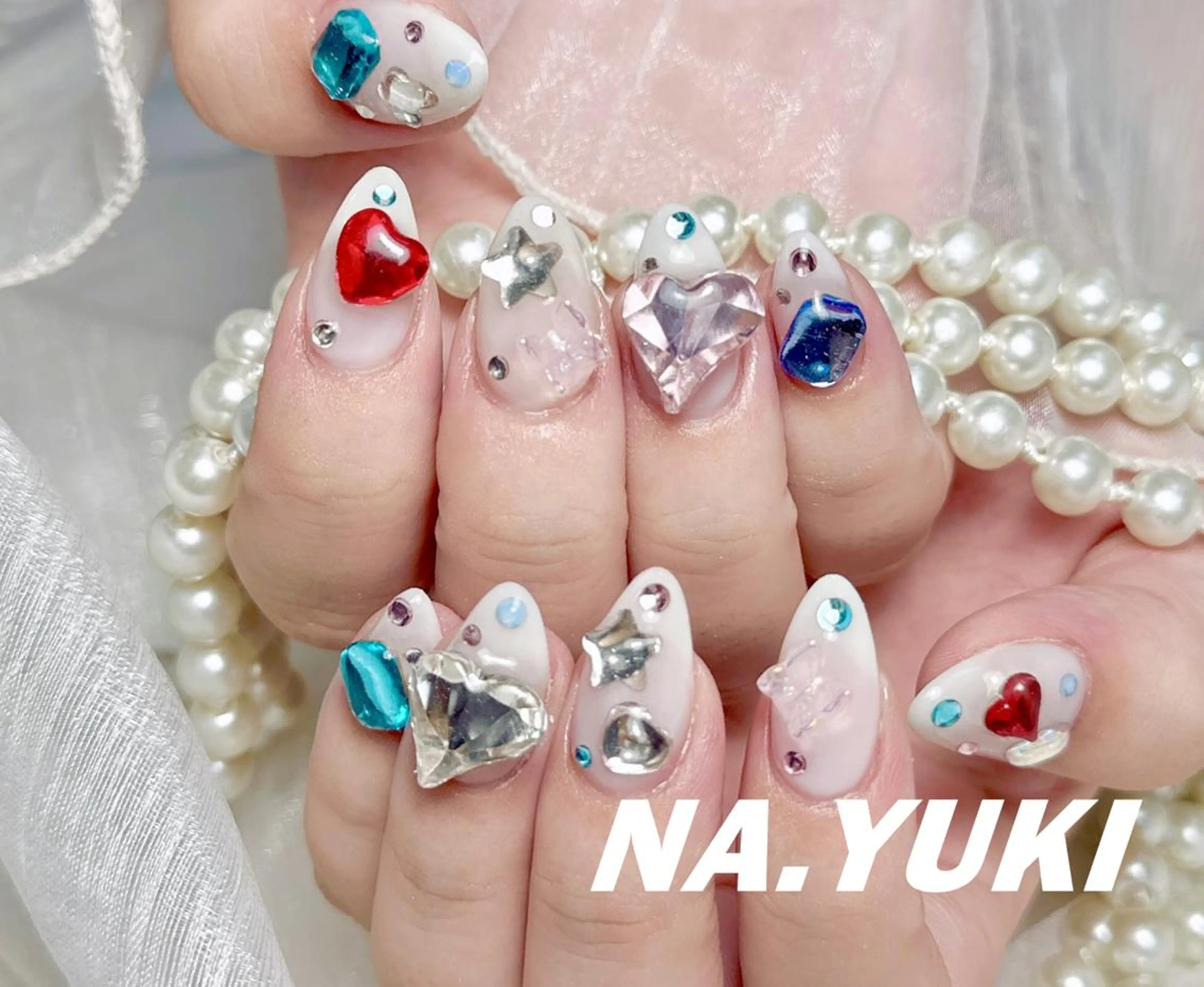 ネイル ✨ Riooo_のネイルデザイン