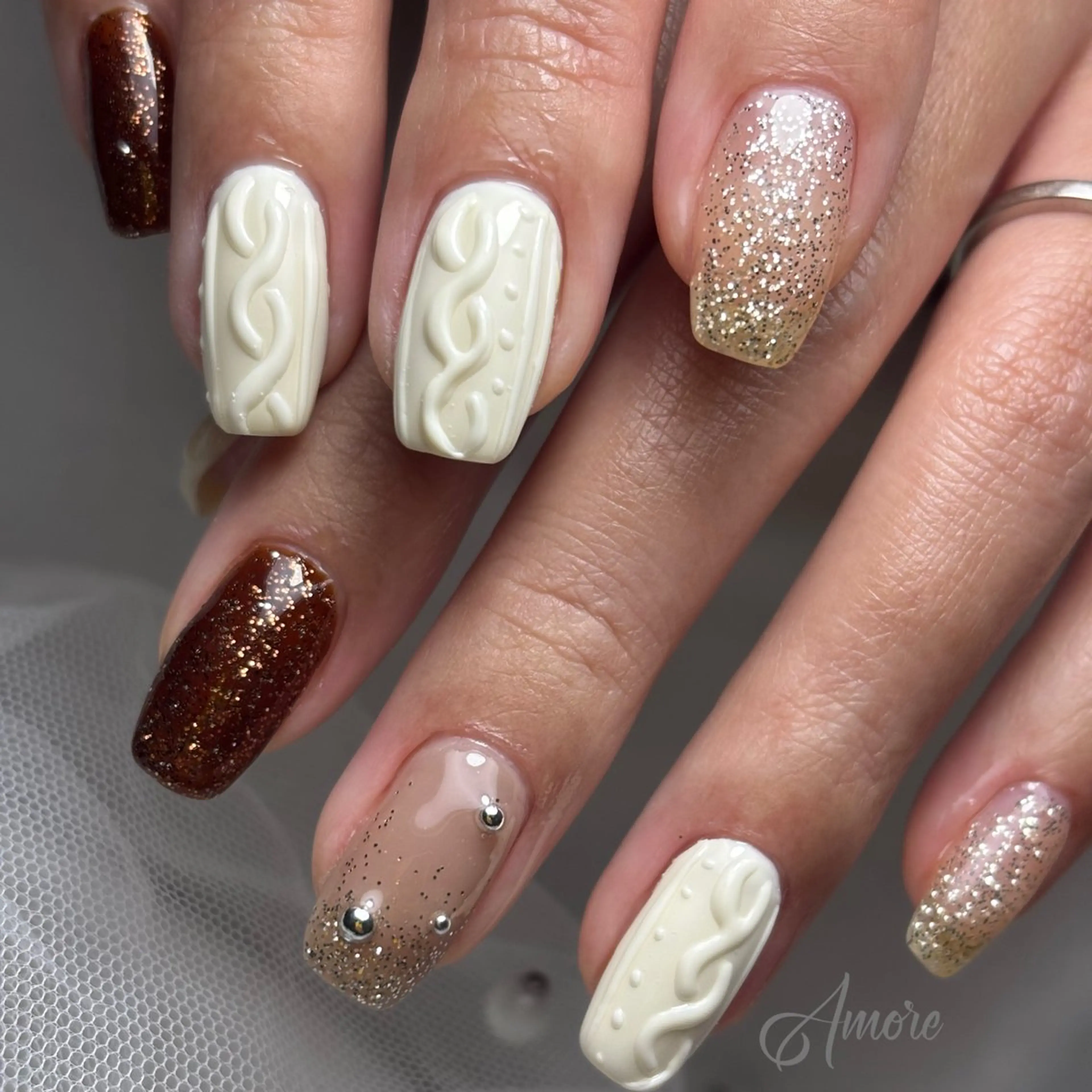 ネイル 桜ネイル ジェルネイル キラキラネイル 韓国ネイル マグネットネイル You kyehwaのネイルデザイン