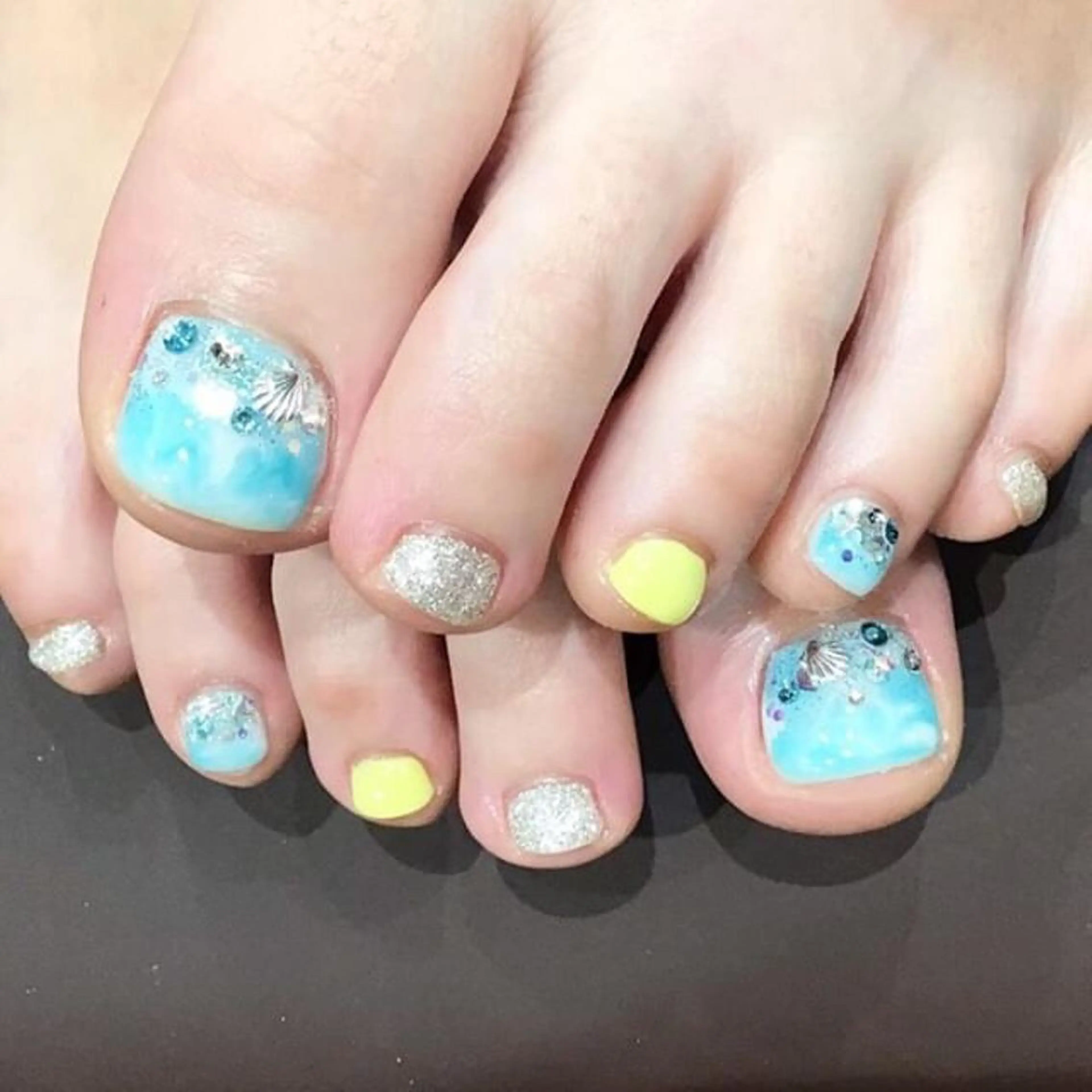 ネイル フットネイル hair＆nail NO-MU所属・hair＆nail NO-MUのネイルデザイン