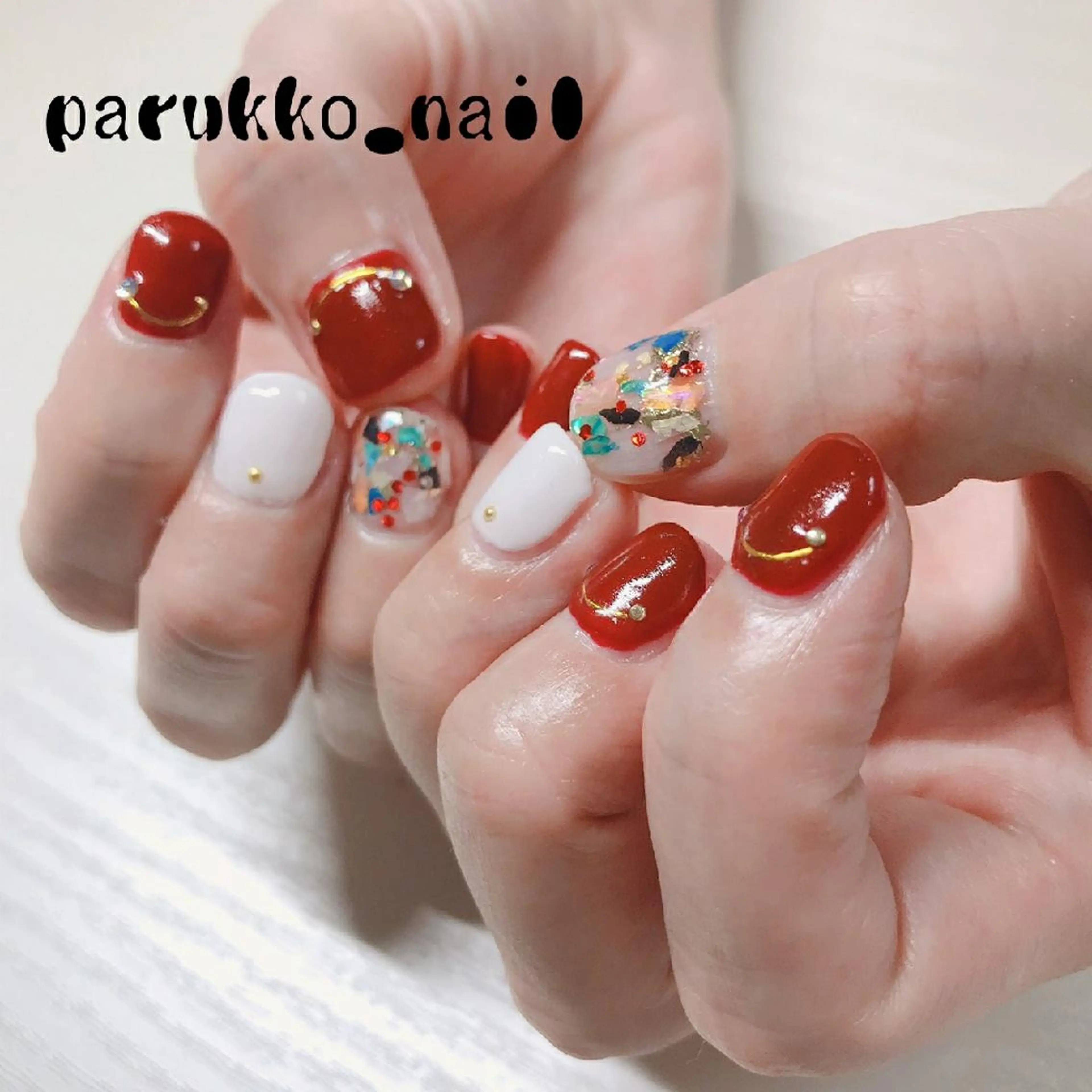 ネイル 爪工房ぱるっこ所属・川岡 香を里のネイルデザイン