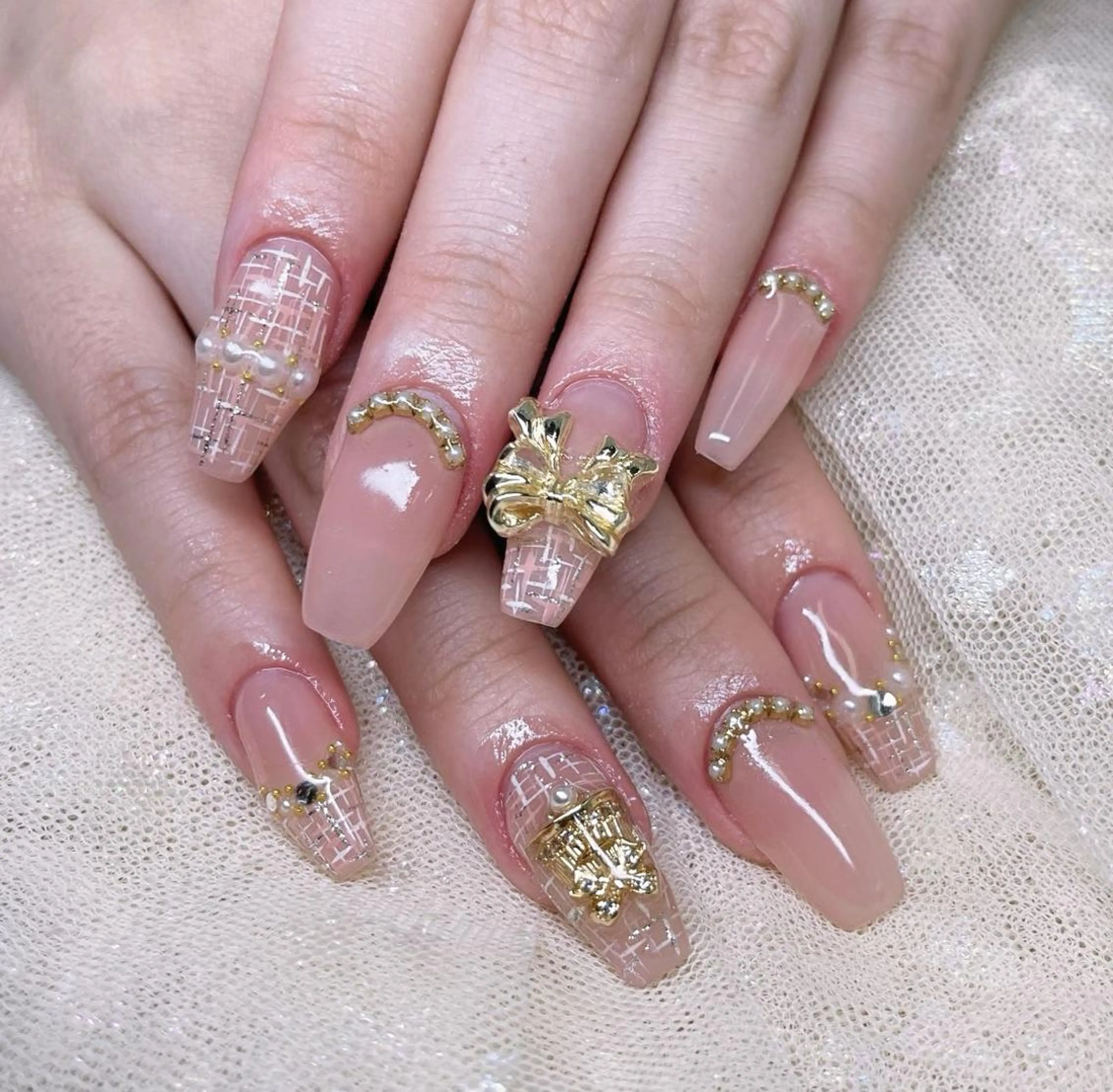 ネイル ハンドネイル Queens みなみのネイルデザイン