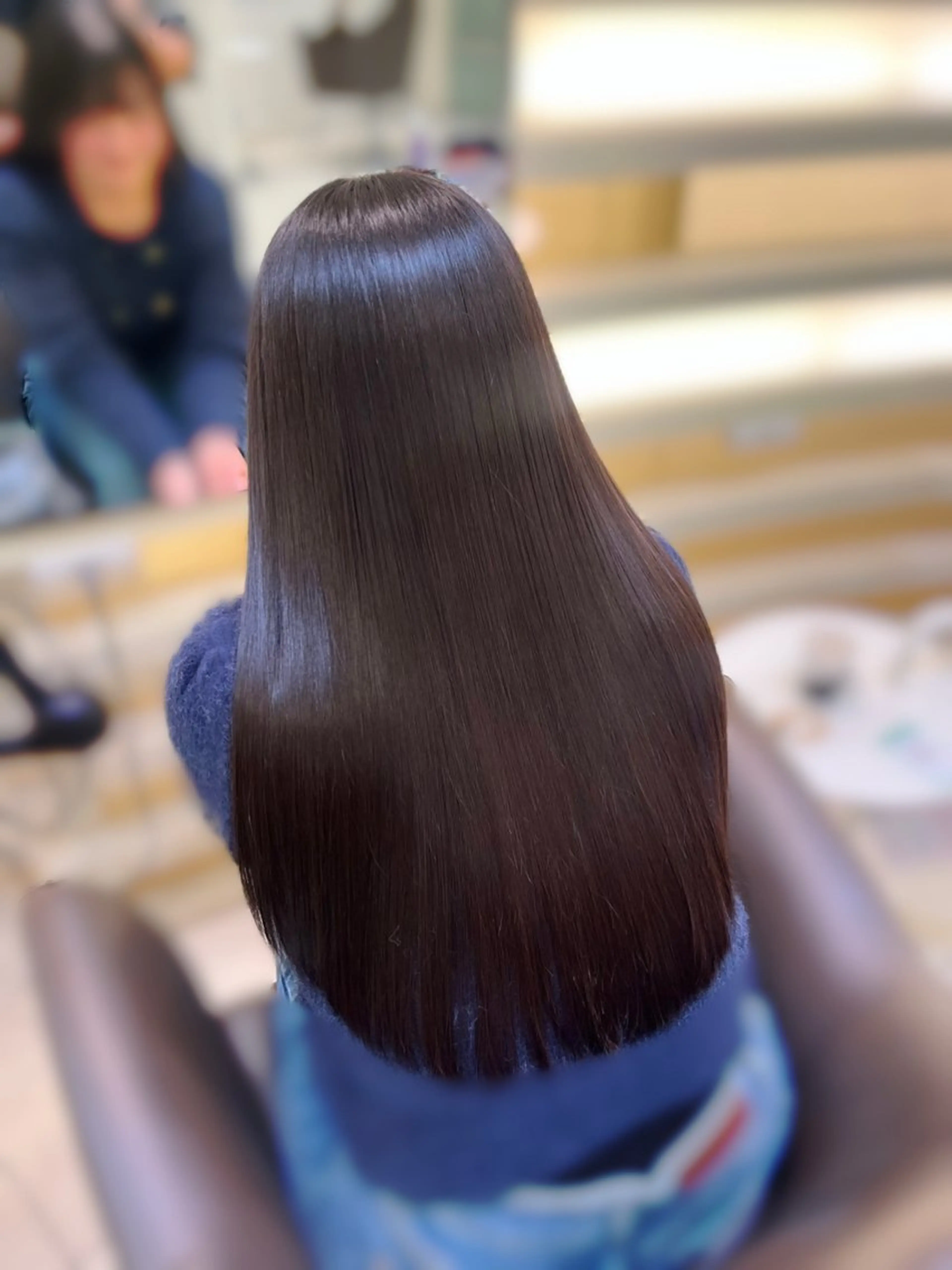 ロング 🫧オリーブカラー/ 酸性縮毛矯正銀座🫧のヘアスタイル