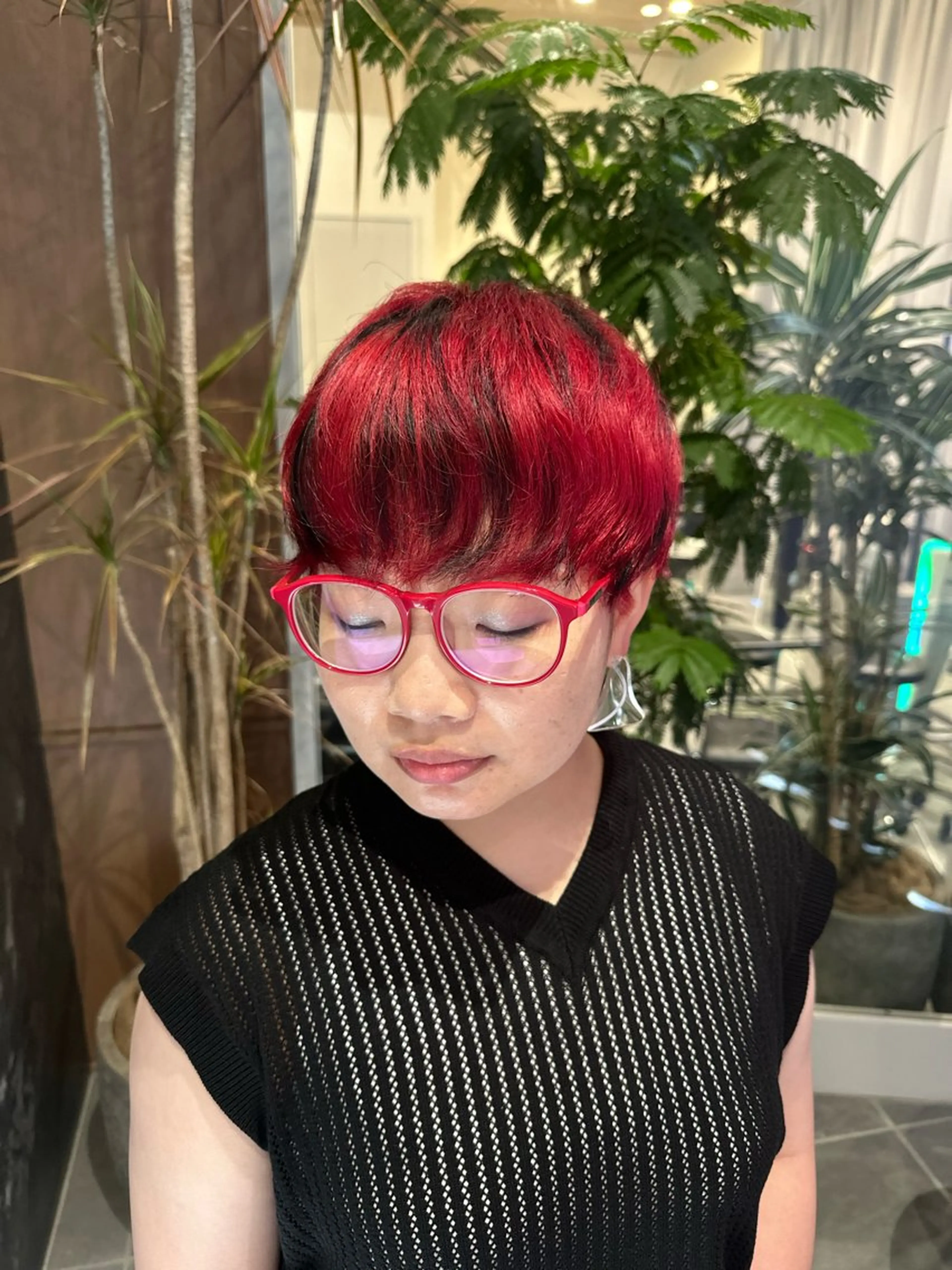 ショート カラー 黒髪 ブリーチ ケアブリーチ ダブルカラー ハイトーンカラー ヘアカラー トリートメント salowin原宿iori所属・💋ハイトーンデザイ ンヘア💋A'nyuのヘアスタイル