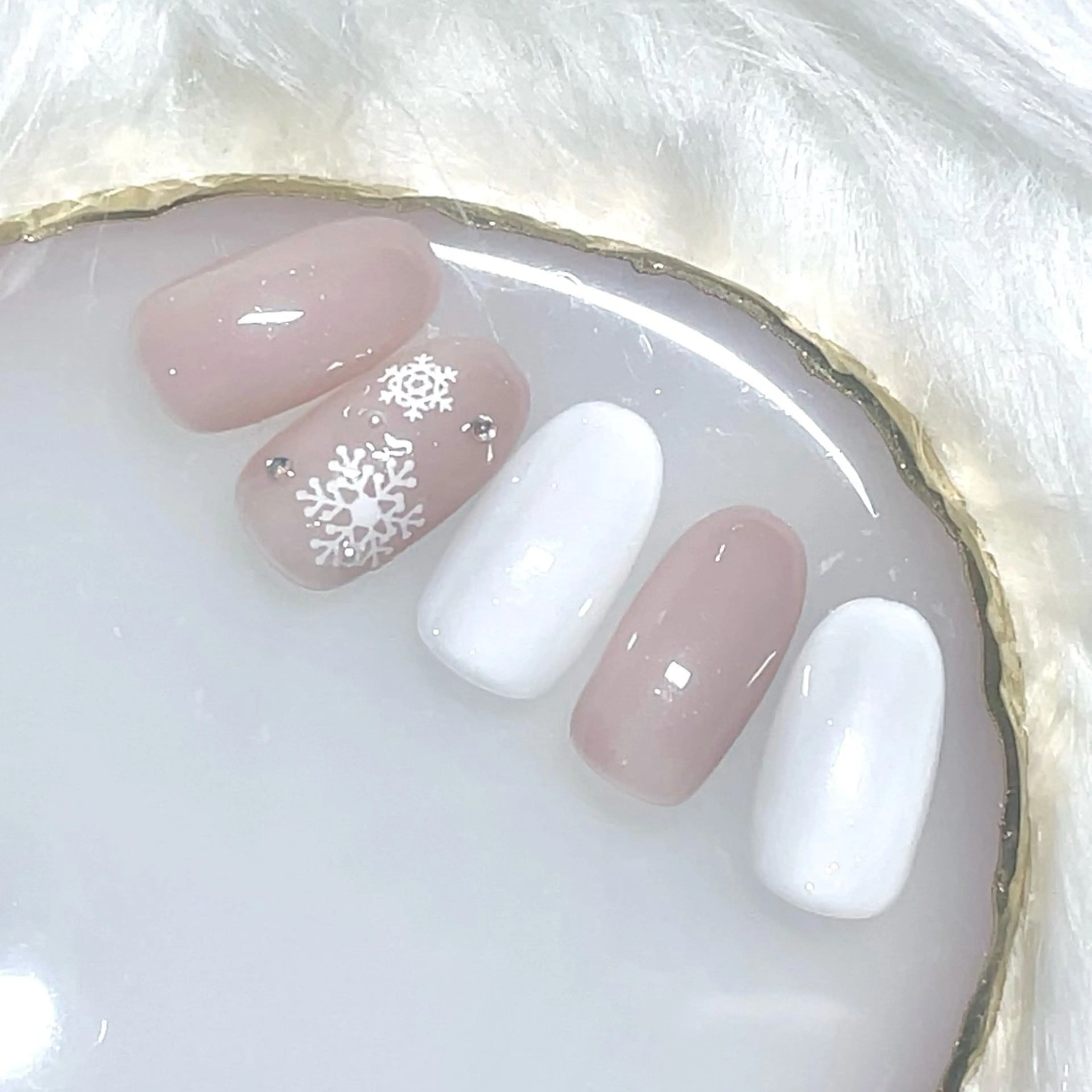 ネイル ハンドネイル Kodebu Usagi Nail所属・Yuko Kanamedaのネイルデザイン