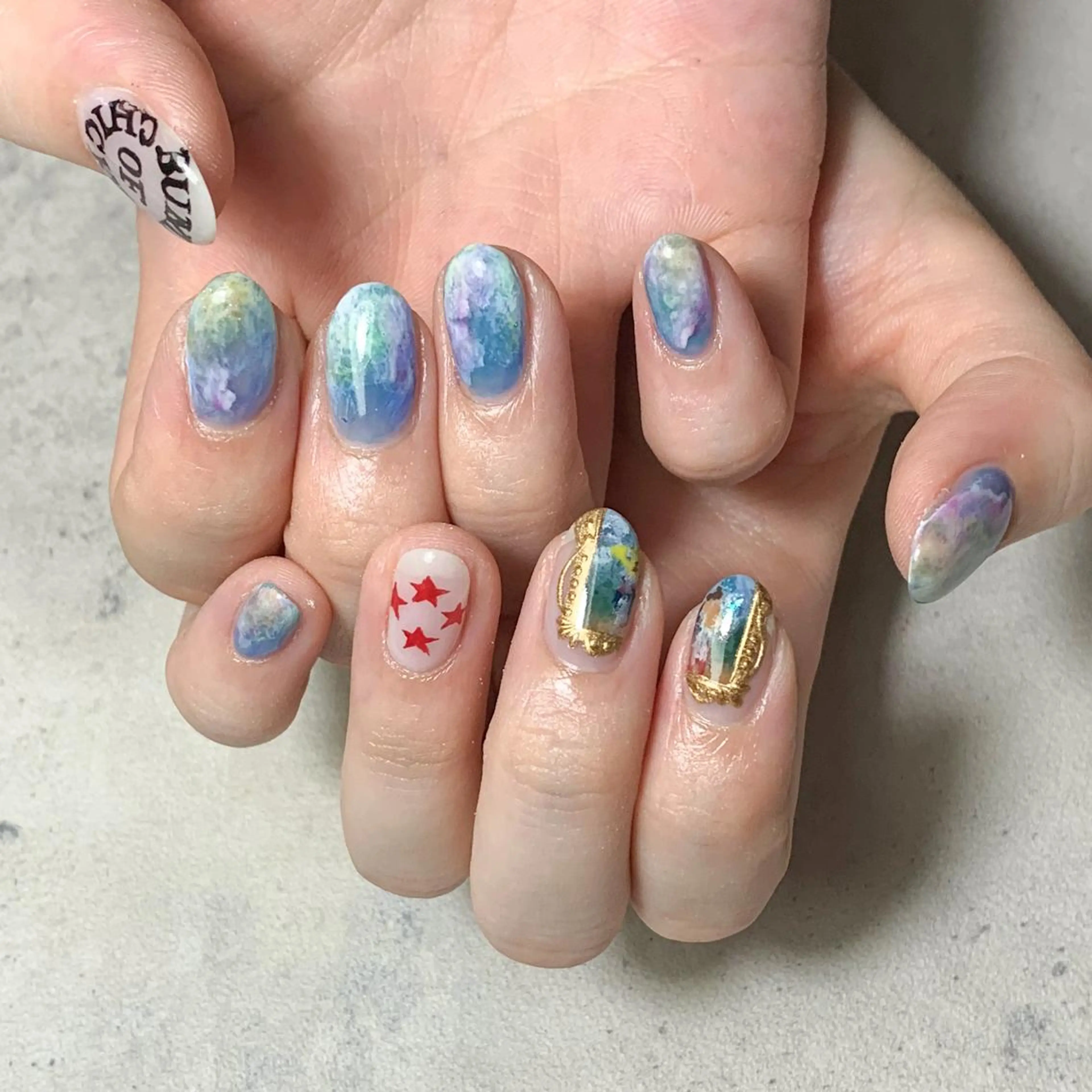 ネイル ハンドネイル atelier FIORITURA所属・FIORITURA aiのネイルデザイン