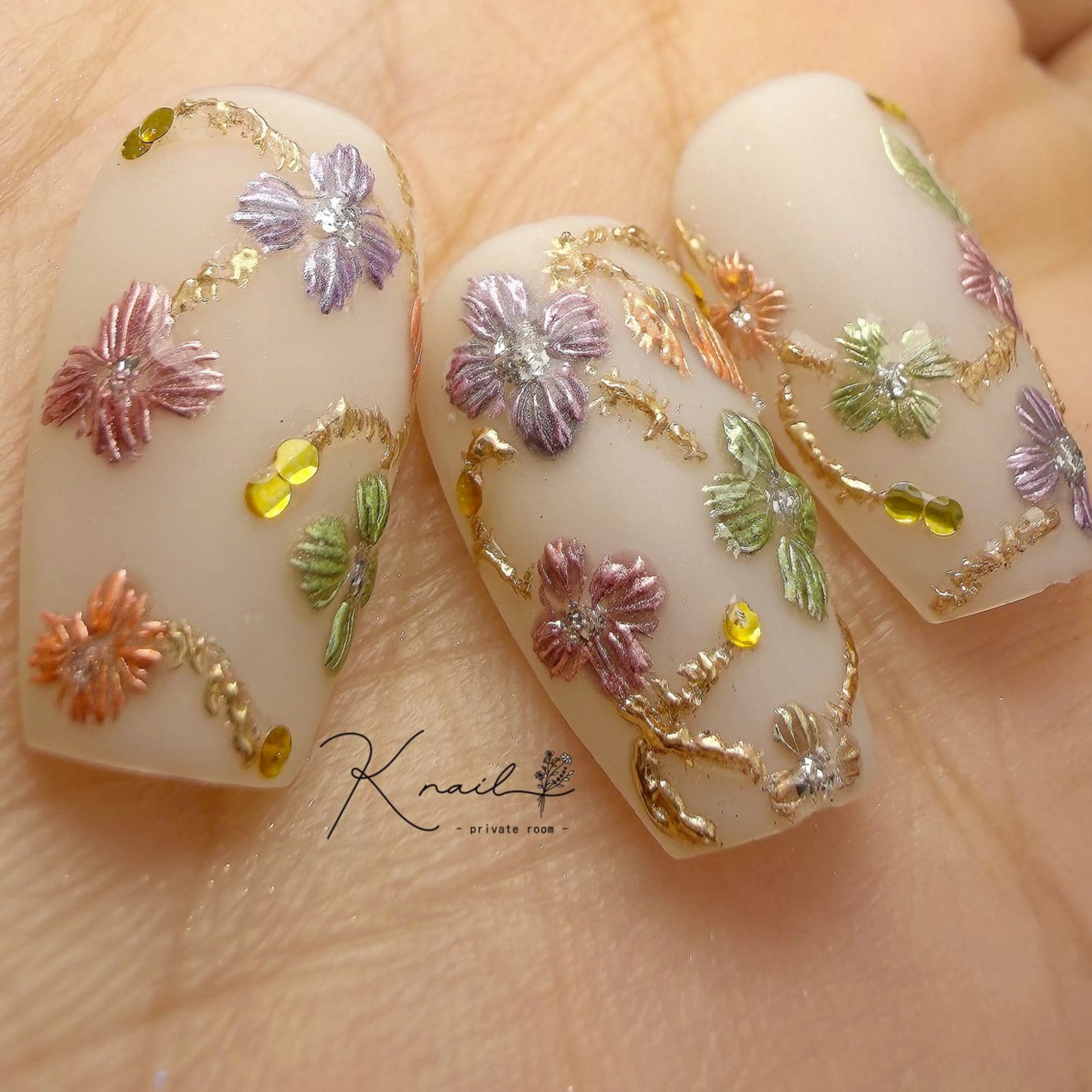 ネイル 王 雅文のネイルデザイン