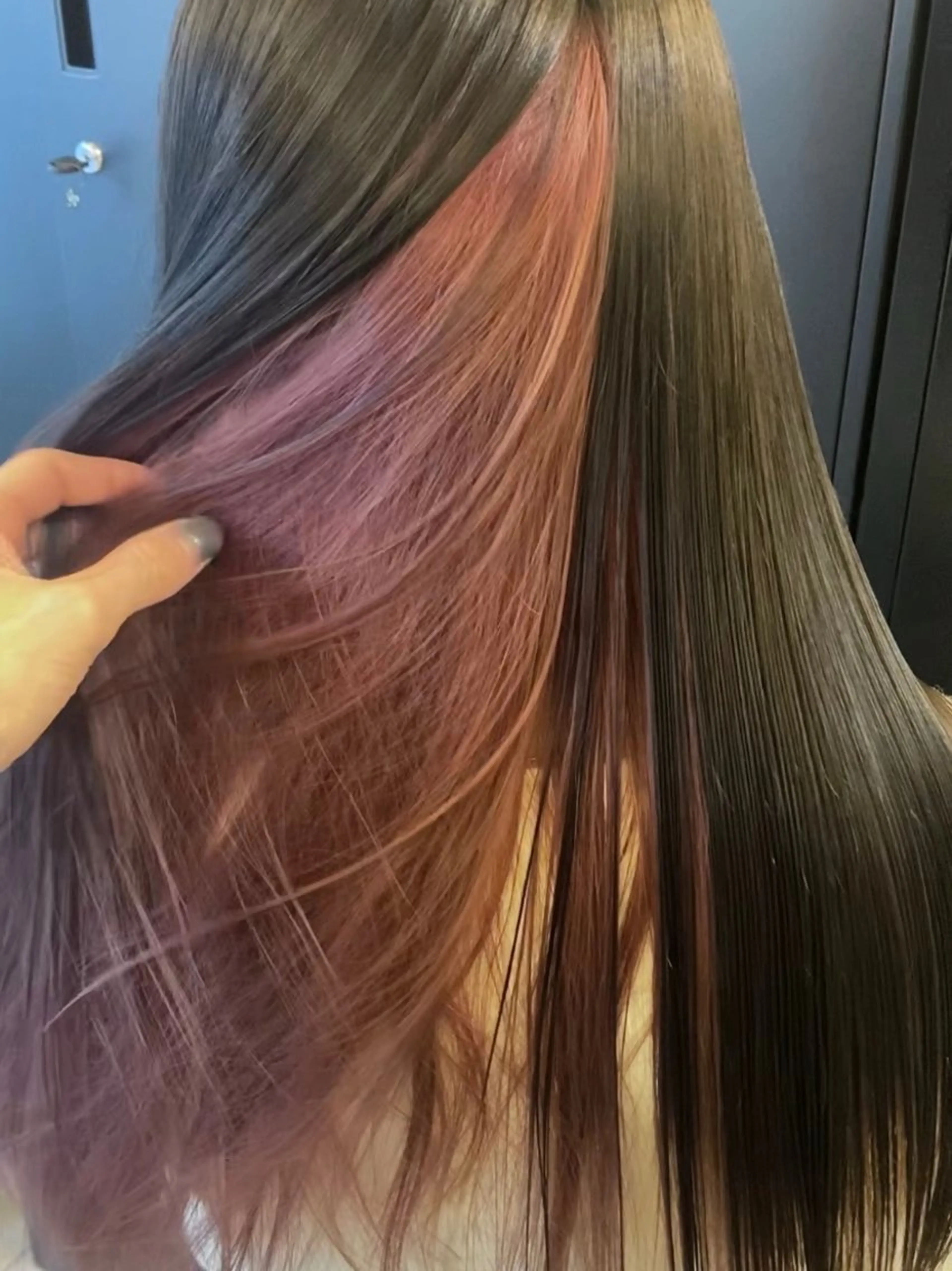 ロング カラー ヘアカラー 西田辺/ タカスナオヤのヘアスタイル